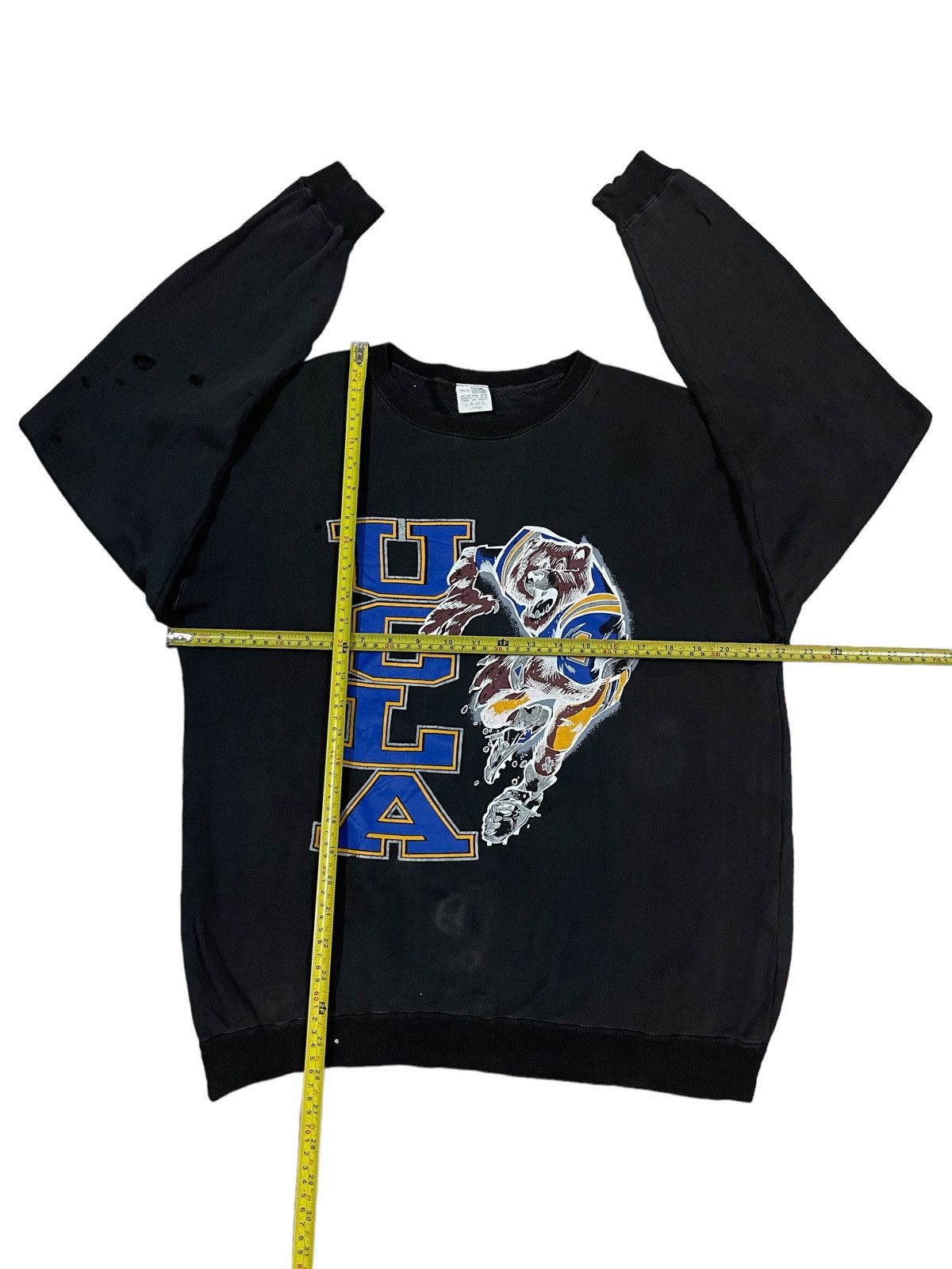 NFL Rare Vintage UCLA Bruins Football Team Distressed Sweatshirt Size US L / EU 52-54 / 3 - 14 Thumbnail