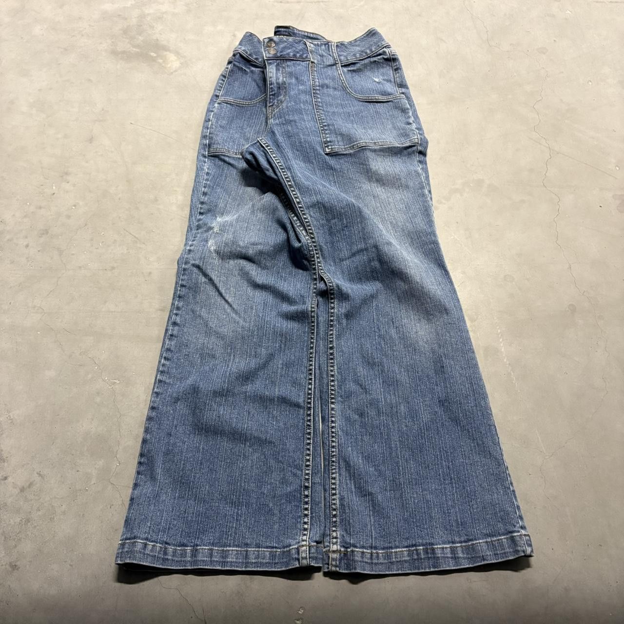 Japanese Brand × Vintage Crazy Vintage Y2K/2000s Baggy Flare Bootcut Medium Wash Denim Jeans! Size US 36 / EU 52 - 2 Thumbnail