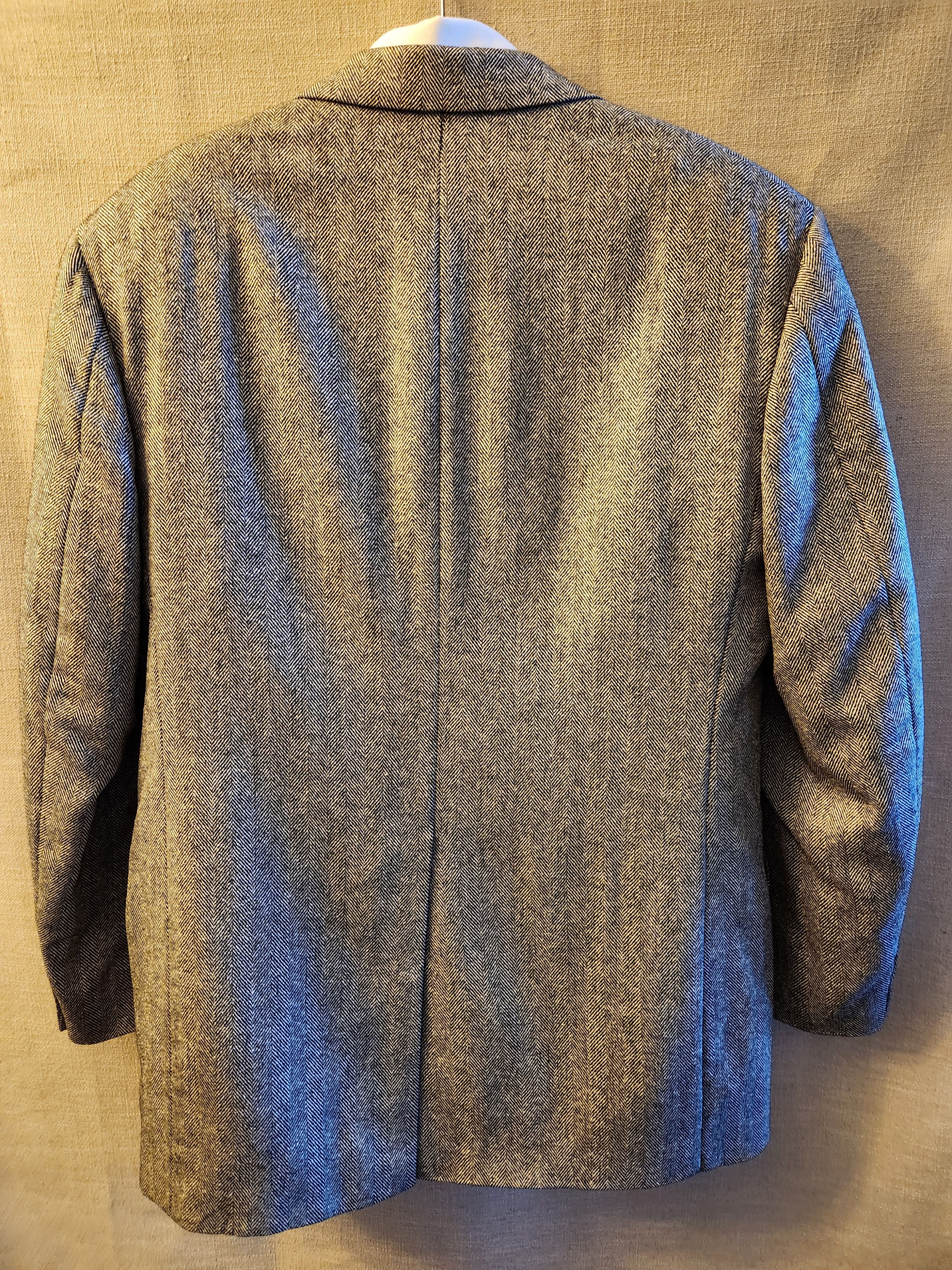 Bill Blass Classic Herringbone Blazer Size 42R - 2 Thumbnail