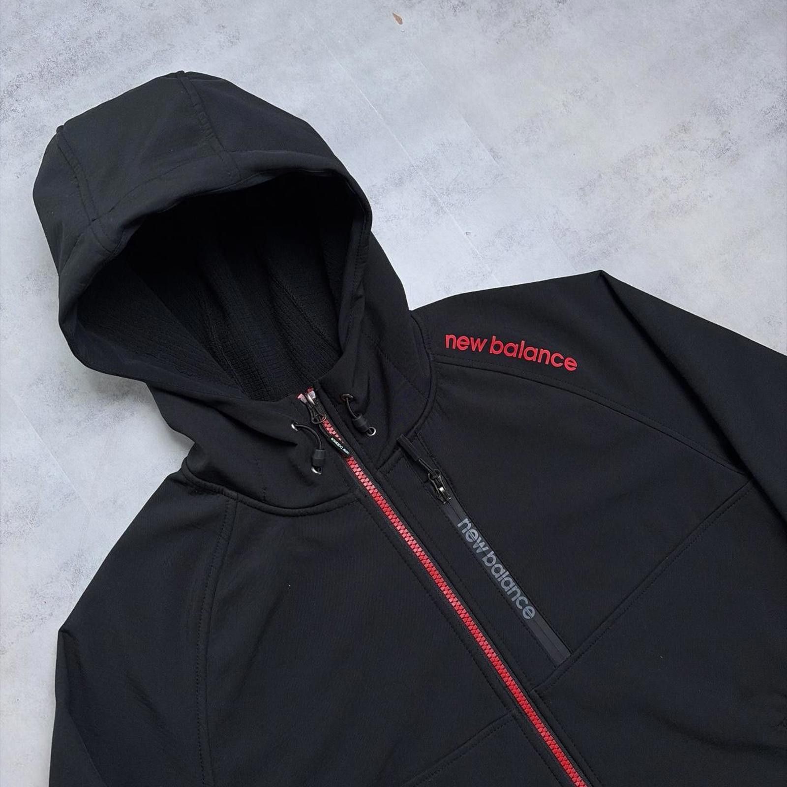 New Balance Y2K Black New Balance Softshell Hooded Fleece Lined Jacket Size US S / EU 44-46 / 1 - 4 Thumbnail