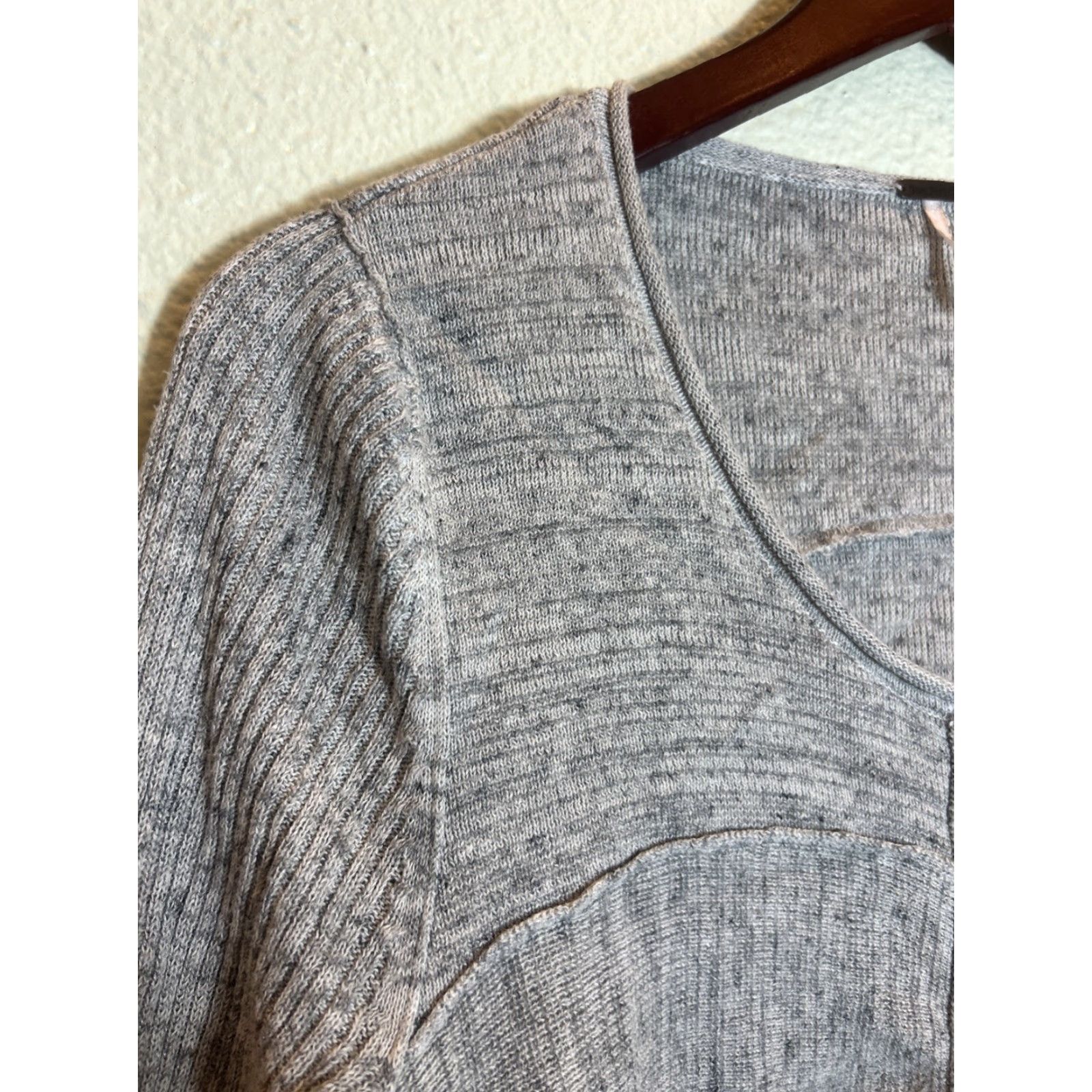 Free People Free People Women’s Small Gray Long Sleeve Full Clasp Gray Sweatshirt Size S / US 4 / IT 40 - 3 Thumbnail