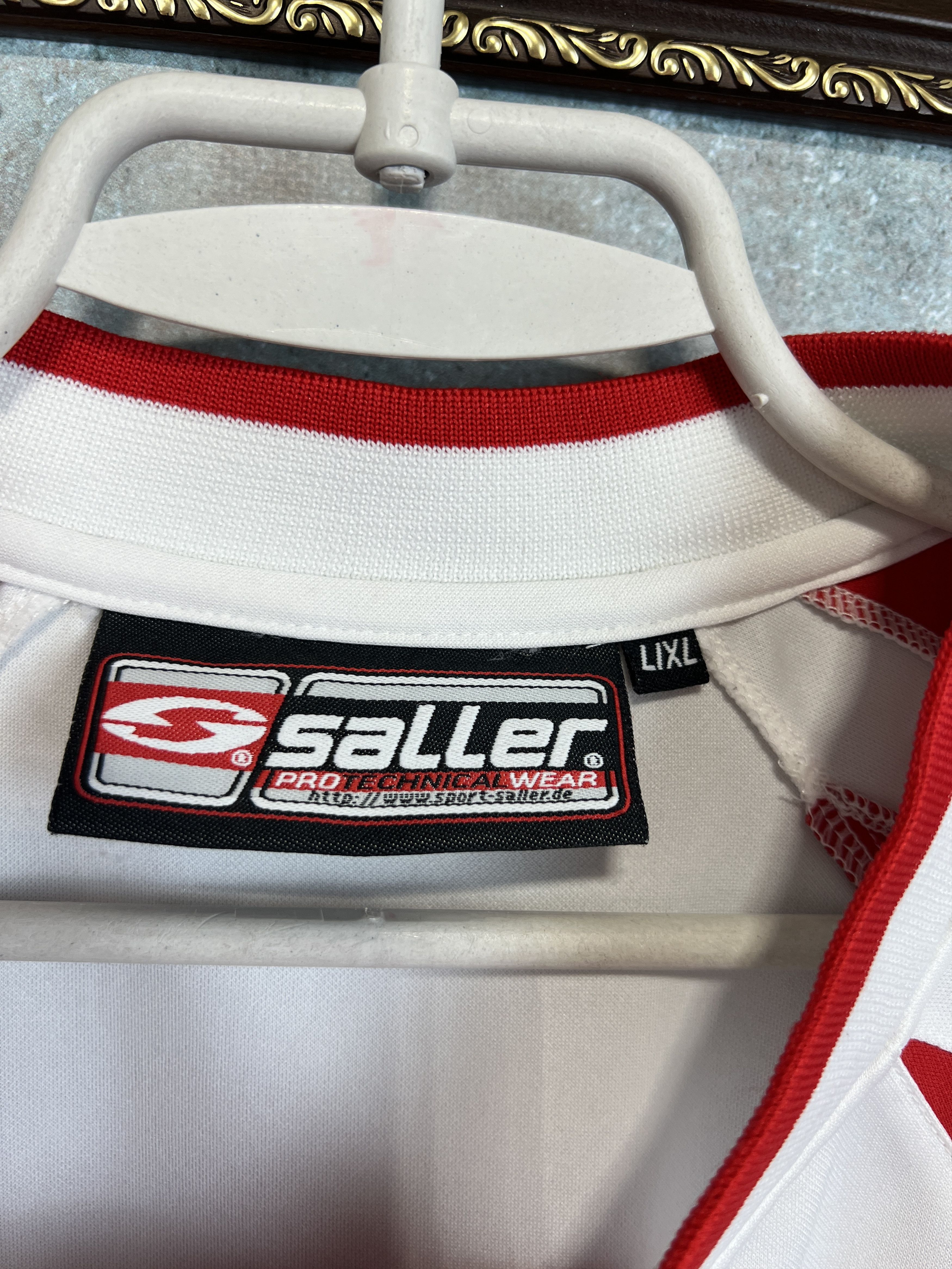 Vintage Koln Home football shirt 2003 Soccer Saller Jersey Trikot Size US XL / EU 56 / 4 - 6 Thumbnail