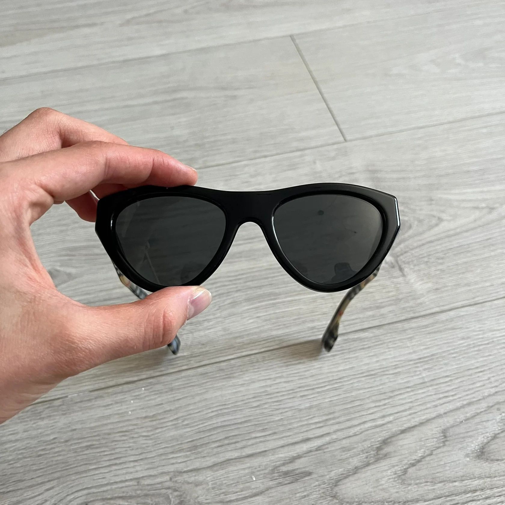 Burberry Burberry Womens B4285 Sunglasses Size ONE SIZE - 2 Thumbnail