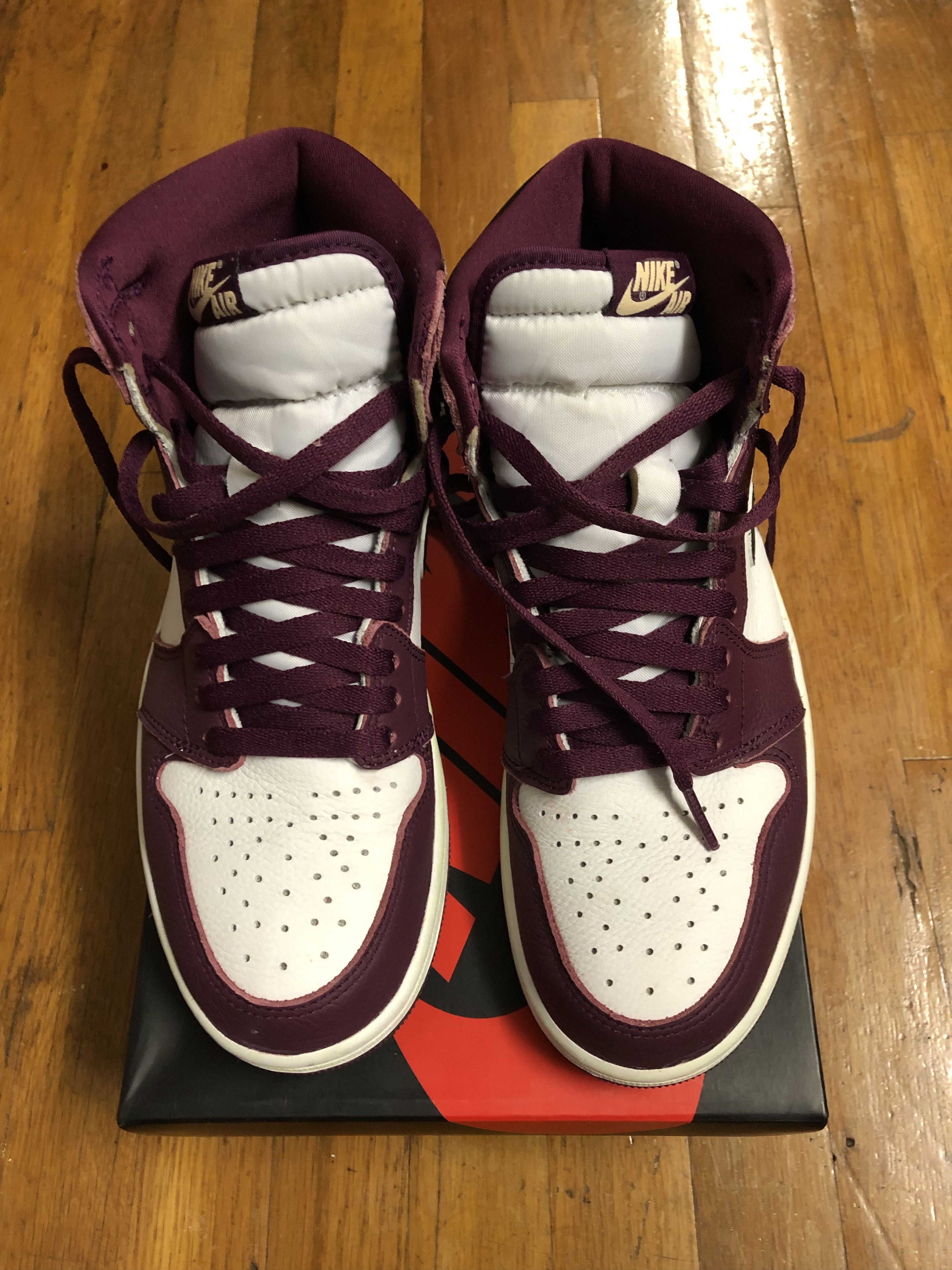 Nike *USED* Nike Air jordan 1 high OG Bordeaux sz 9 555088 611 Size US 9 / EU 42 - 7 Thumbnail