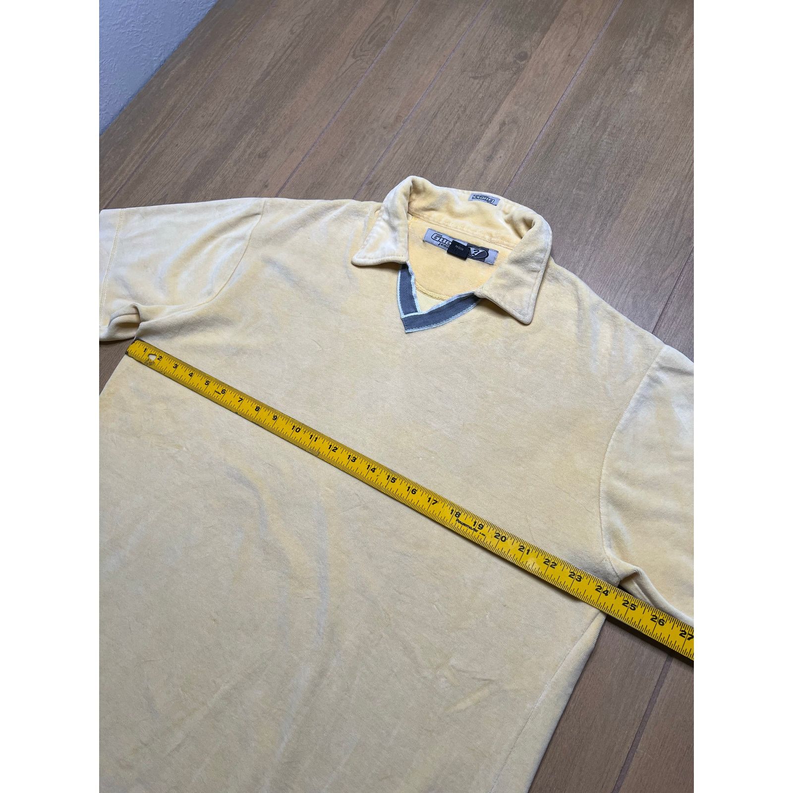 Guess Vintage Guess Jeans USA Velour Polo Shirt Yellow XL Y2K Size US XL / EU 56 / 4 - 7 Thumbnail