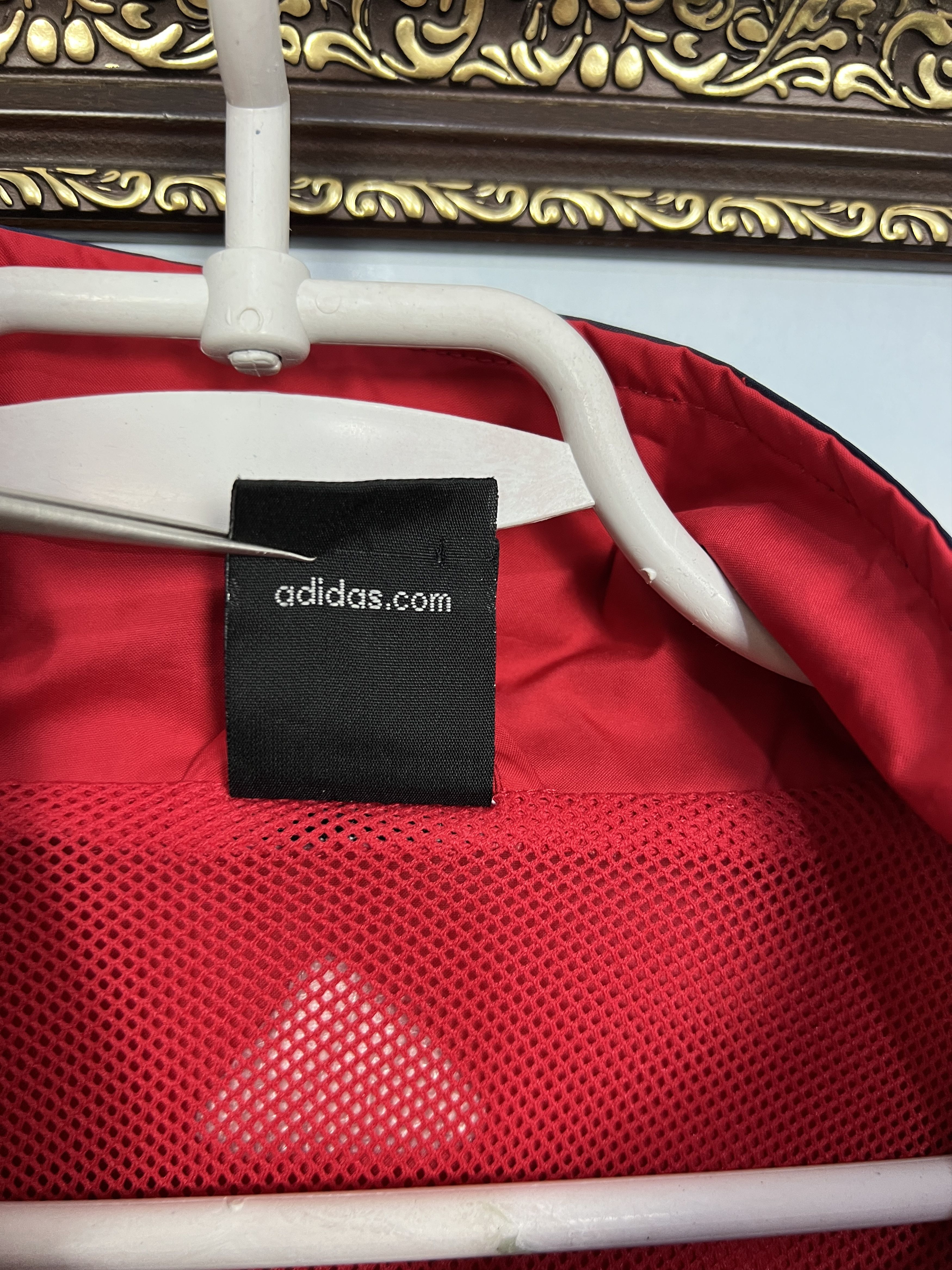Adidas Vintage Adidas Bayern Munich Football Jacket Soccer Track Size US L / EU 52-54 / 3 - 8 Thumbnail