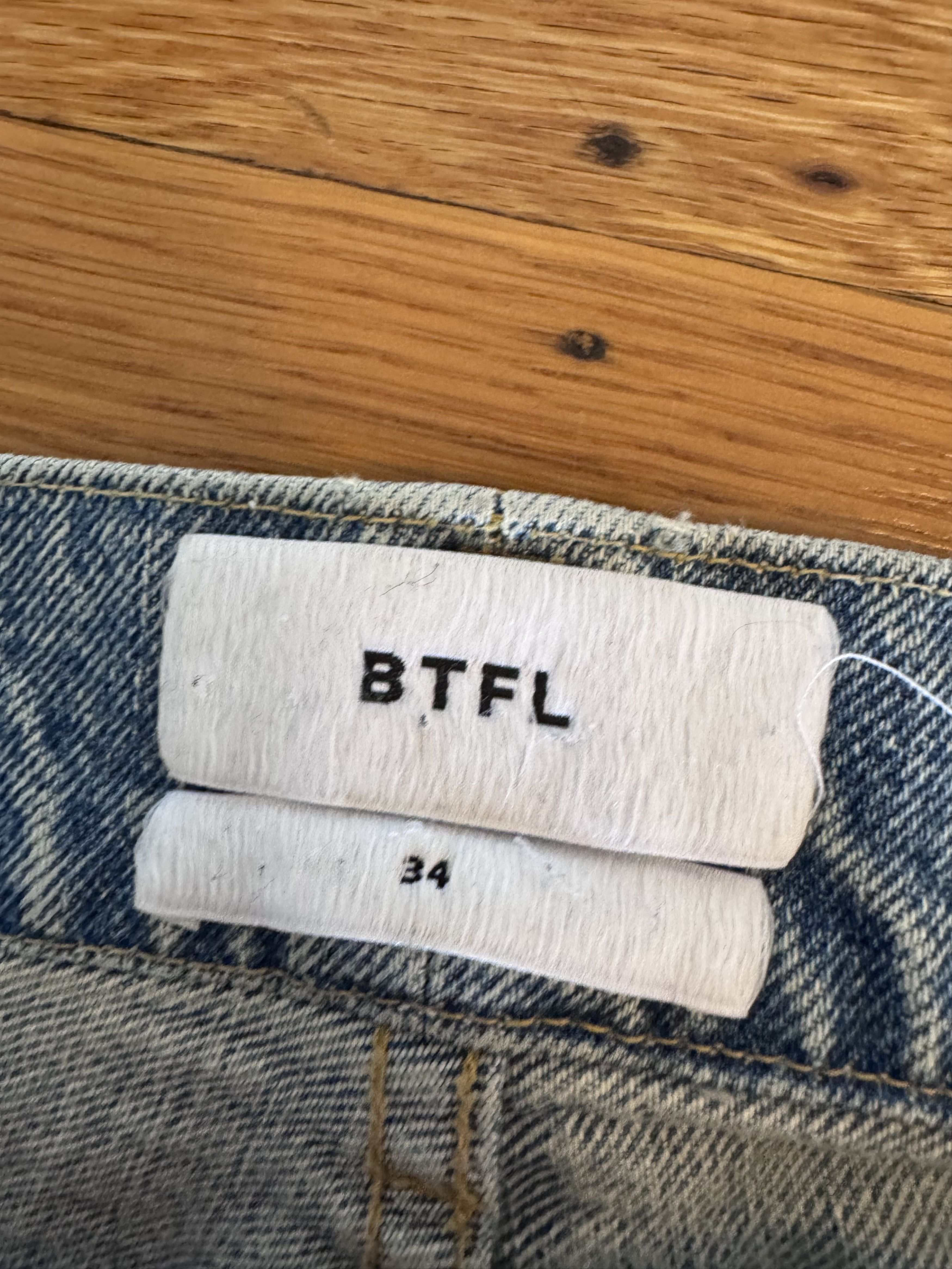 BTFL BTFL Distressed Light Wash Denim Size US 34 / EU 50 - 4 Thumbnail