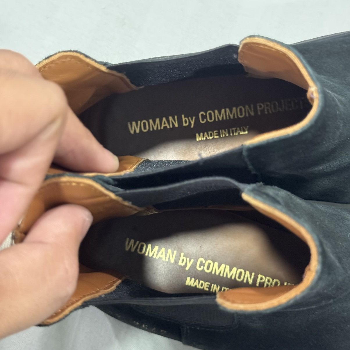 Common Projects Common Projects Women’s Chelsea Boots - Black Suede Size US 7 / IT 37 - 14 Thumbnail