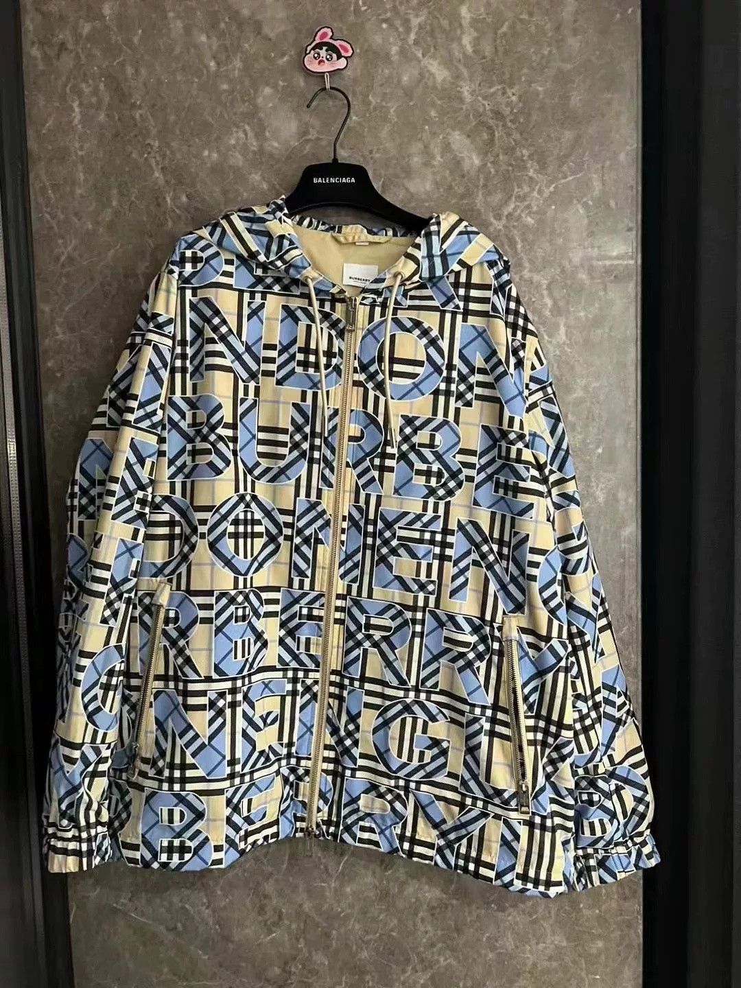 Burberry Burberry All-Over Print Hooded Windbreaker L Size US L / EU 52-54 / 3 - 1 Thumbnail