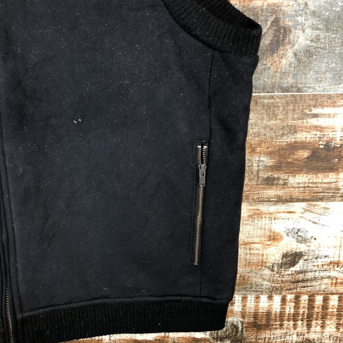 Uniqlo Uniqlo Black vintage fur japan Vest #A2193 Size US M / EU 48-50 / 2 - 8 Thumbnail