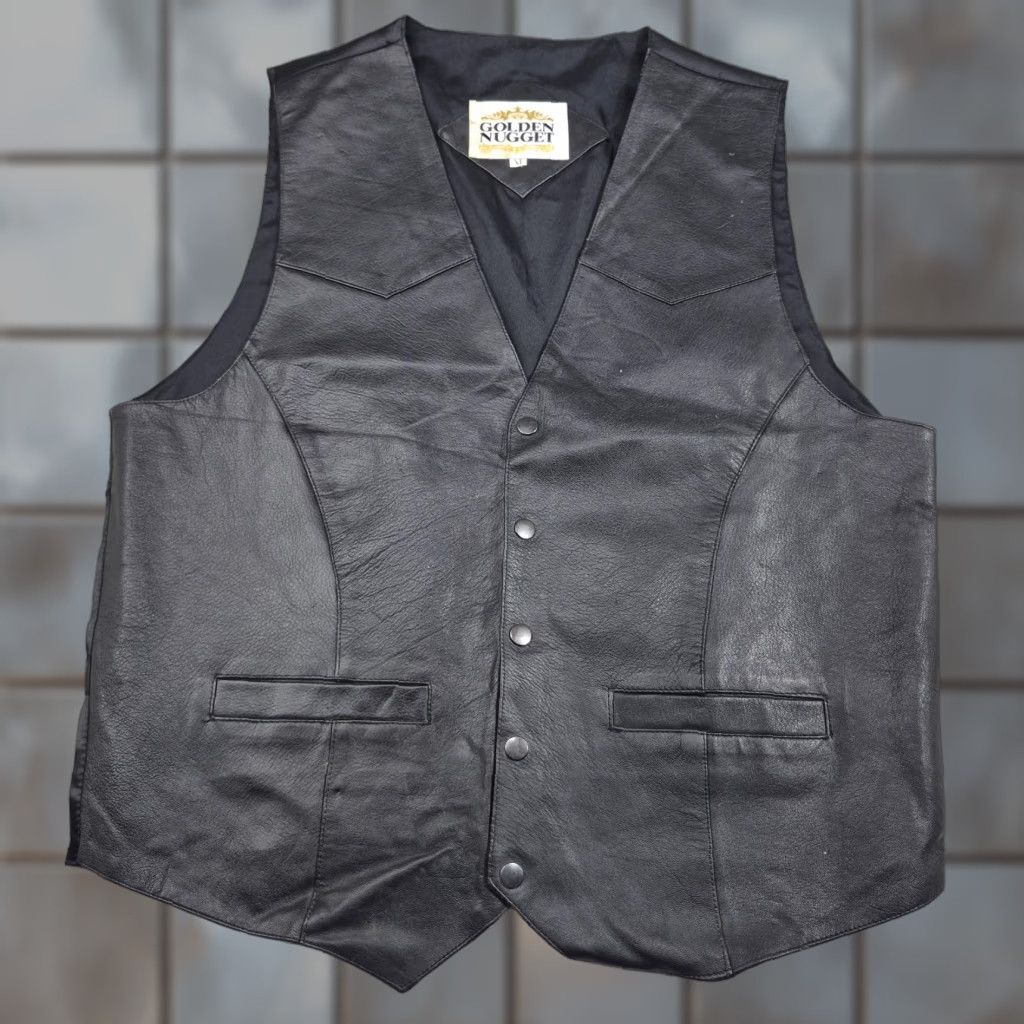 Vintage VINTAGE Golden Nugget Vest Mens XL Black Leather Biker Snap Cinch Belt Lined Pockets Jacket/Coat Length: Mid-Length Size US XL / EU 56 / 4 - 1 Thumbnail