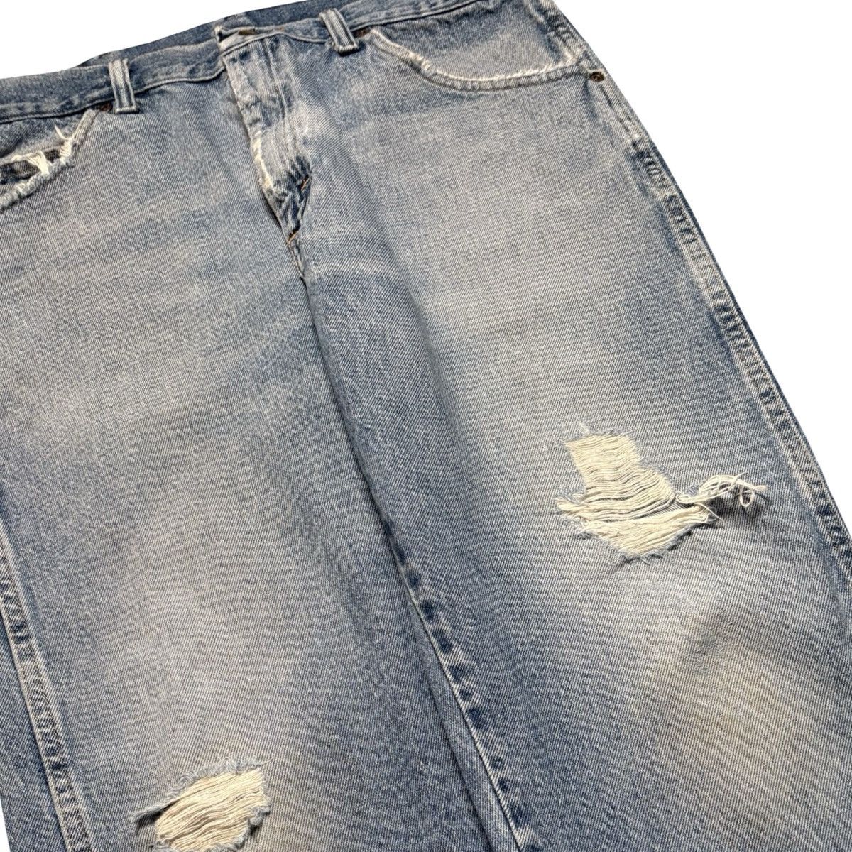 Wrangler Vintage Wrangler Ligh Wash Distressed Straight Jeans 36X29 Size US 36 / EU 52 - 2 Thumbnail