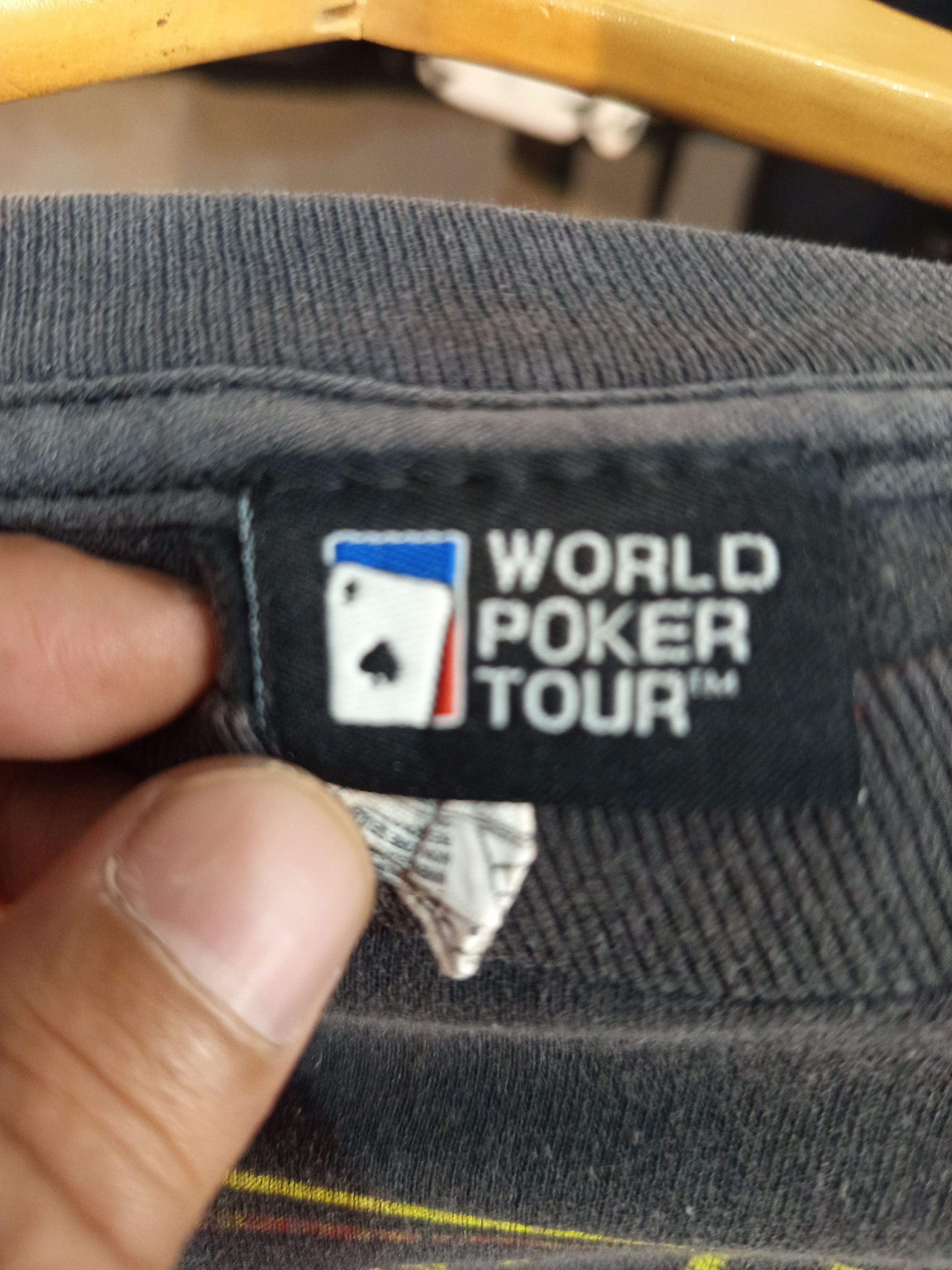 Other Y2K World Poker Tour Feelin’ Lucky Tee Size US L / EU 52-54 / 3 - 9 Thumbnail