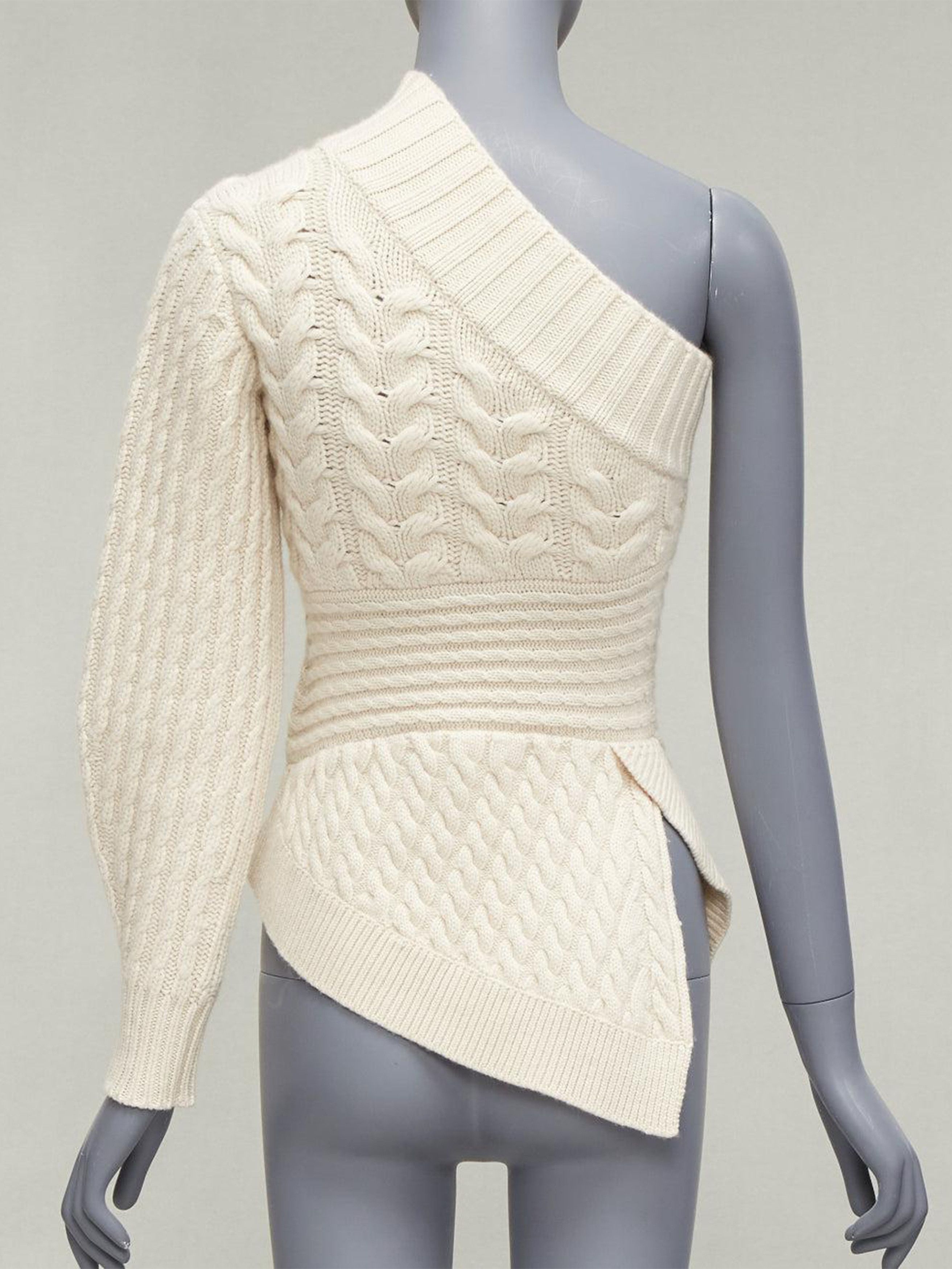 Burberry AW17 Burberry One Shoulder Cable Knit Sweater M Cashmere Size M / US 6-8 / IT 42-44 - 10 Thumbnail