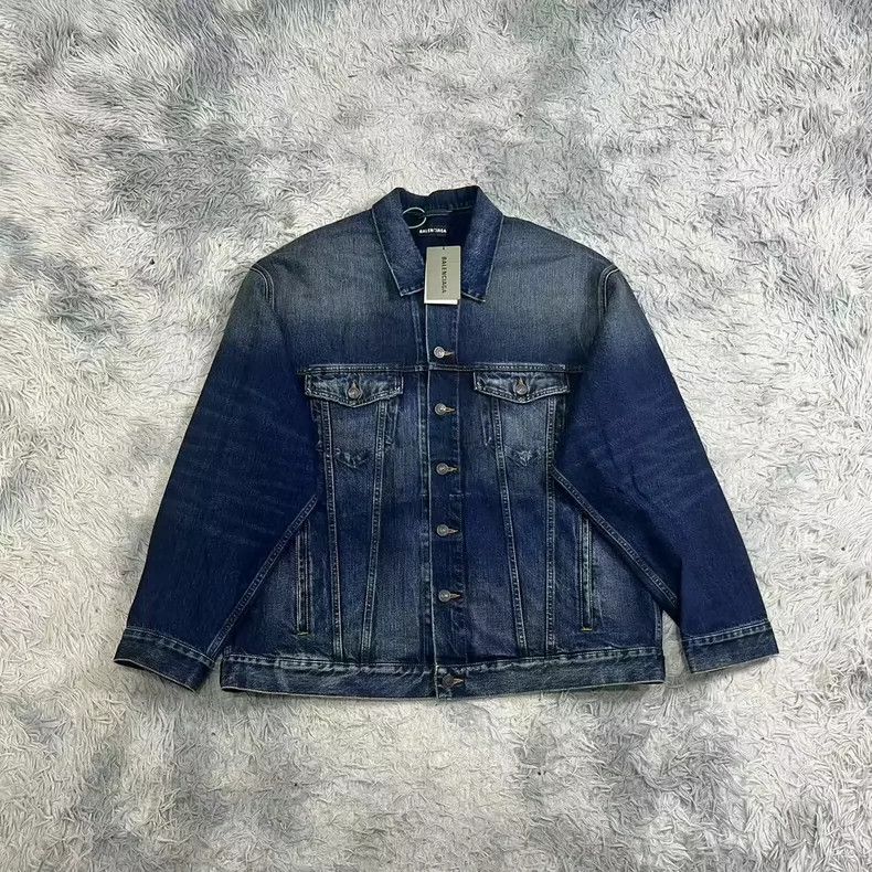 Balenciaga Balenciaga FBI Logo Printed Denim Jacket Men's Blue Size US L / EU 52-54 / 3 - 2 Thumbnail