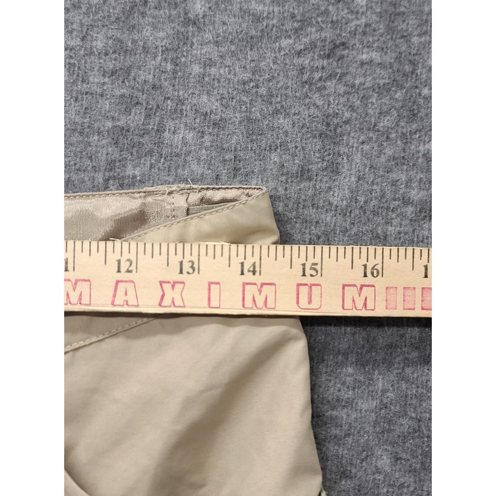 The North Face The North Face Pants Womens 28x27 Relaxed Fit Convertible Cargo Hiking Gorpcore Beige Polyester Casual Travel Workwear Mens Women Girls Size 28" / US 6 / IT 42 - 4 Thumbnail