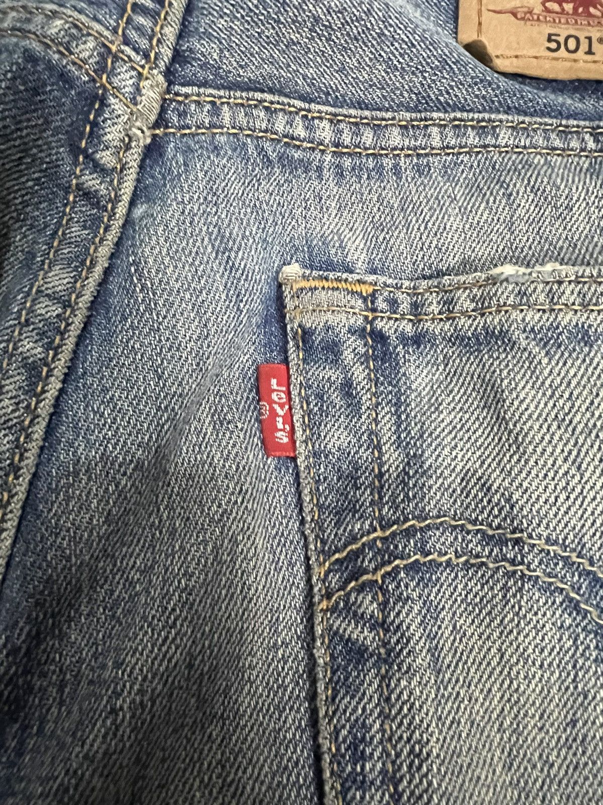 Levi's Vintage Levis 501 Distressed Jeans Size US 29 - 12 Thumbnail