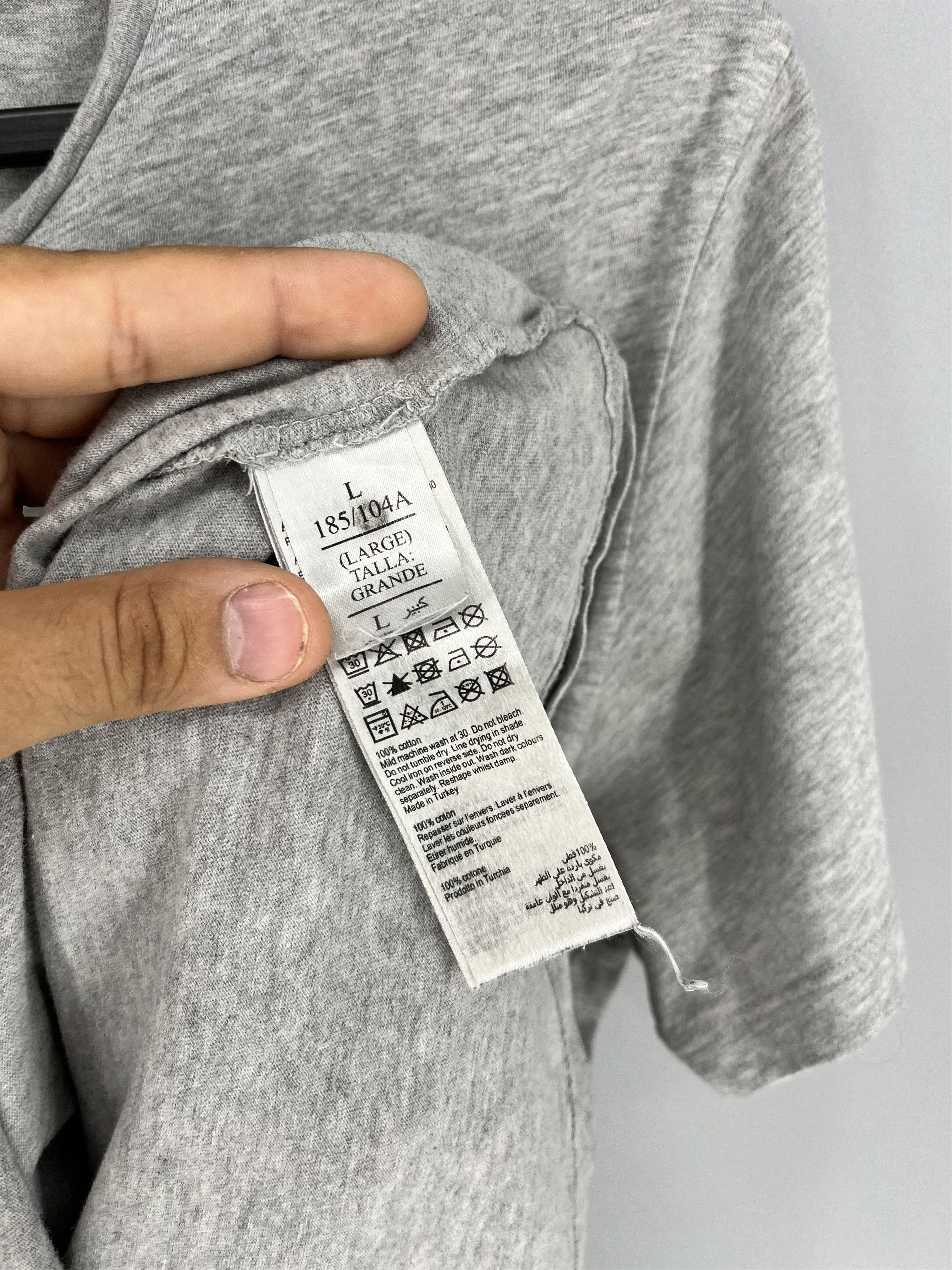 Allsaints × Vintage Vintage Y2K Allsaints T-shirt luxury sportswear size L Size US L / EU 52-54 / 3 - 8 Thumbnail