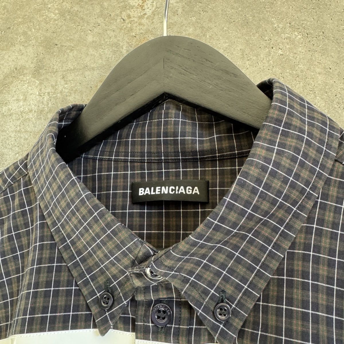 Balenciaga Balenciaga +33 Phone Shirt Size US L / EU 52-54 / 3 - 4 Thumbnail