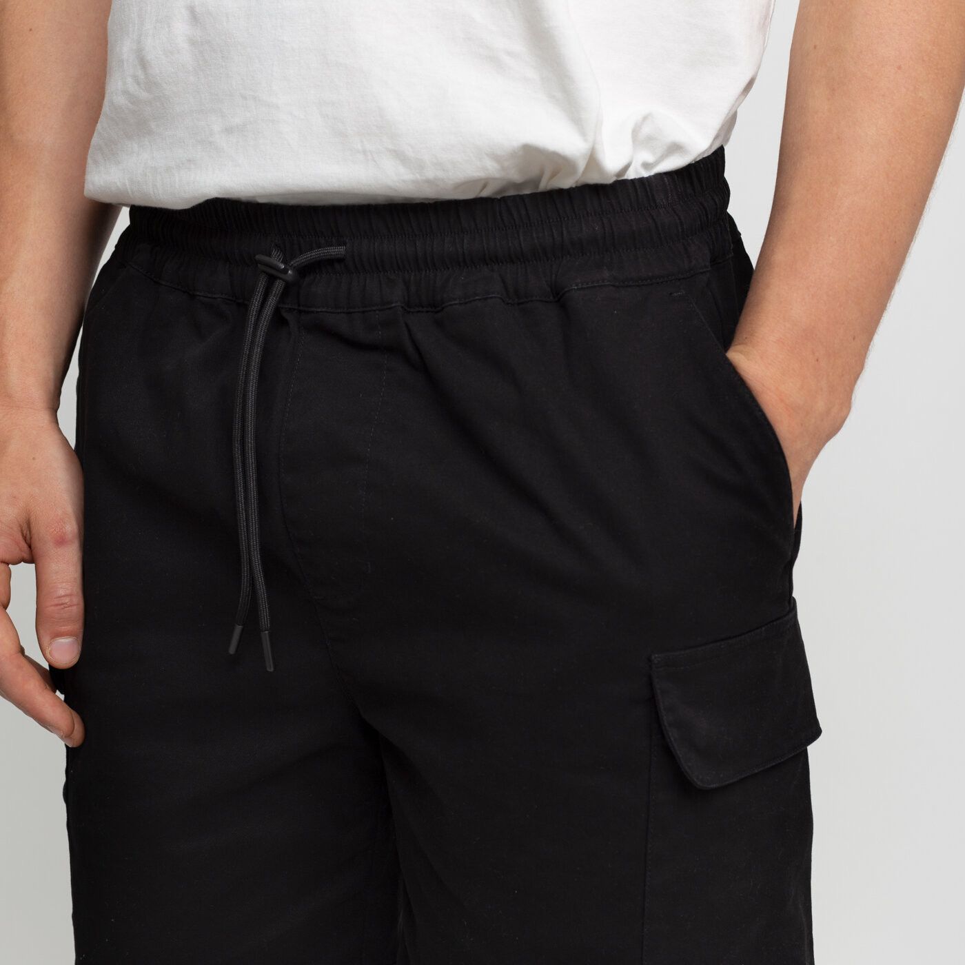 Other BNWT Revolution of 1995 Black Cargo Shorts - Size Medium Size US 30 / EU 46 - 5 Thumbnail