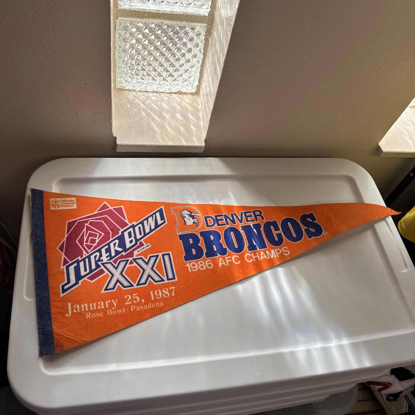 NFL DENVER BRONCOS Vintage Super Bowl XXI 30" Football Pennant Size ONE SIZE - 1 Thumbnail