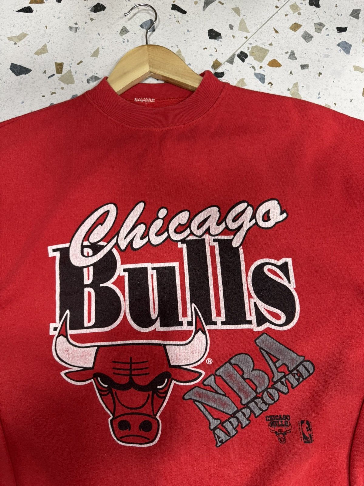 NBA Chicago Bulls NBA vintage red sweatshirt size M Size US M / EU 48-50 / 2 - 3 Thumbnail