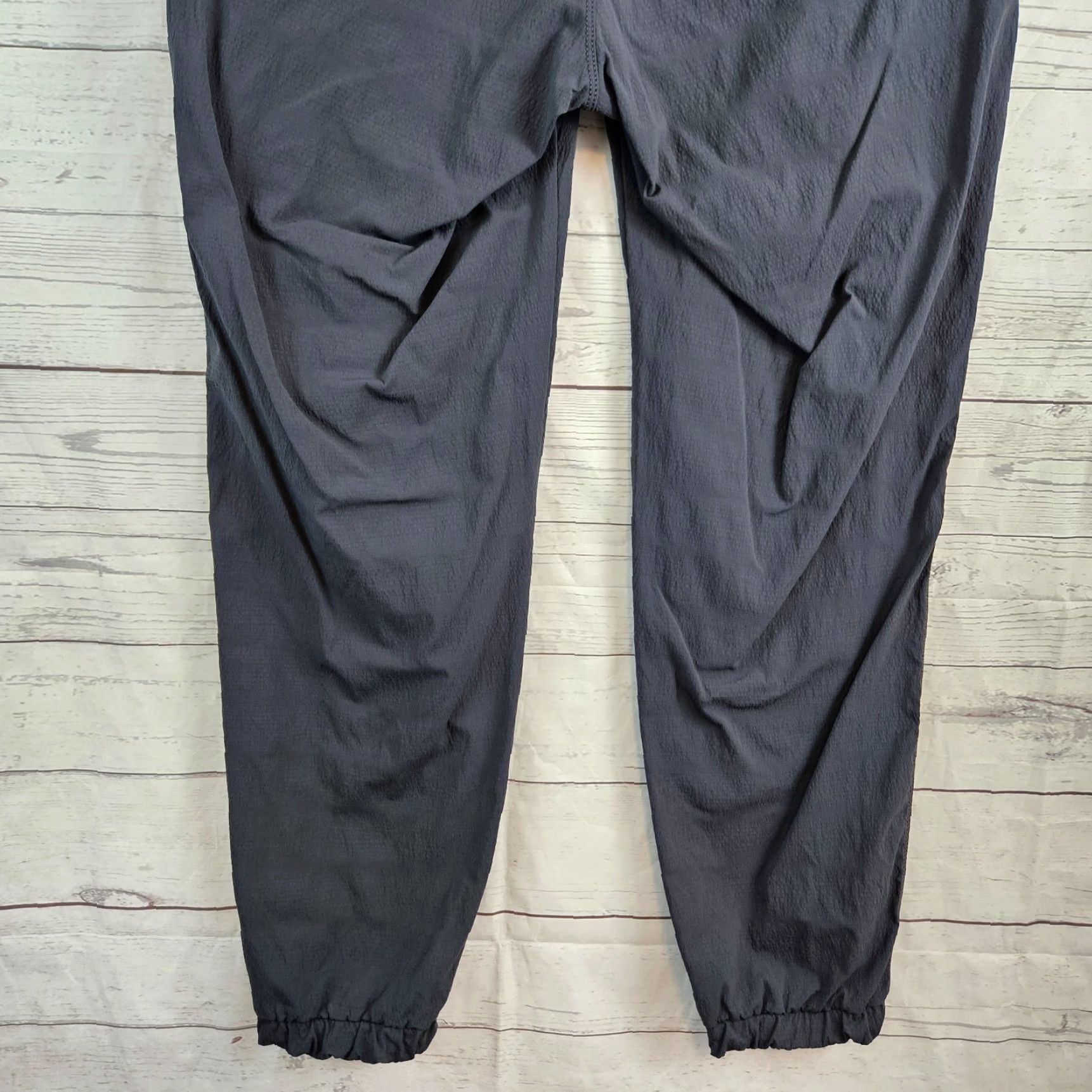 Athleta Athleta Womens Joggers Sz 12 Black Nylon Blend Activewear Pants 28 Inseam Size 34" / US 12 / IT 48 - 5 Thumbnail