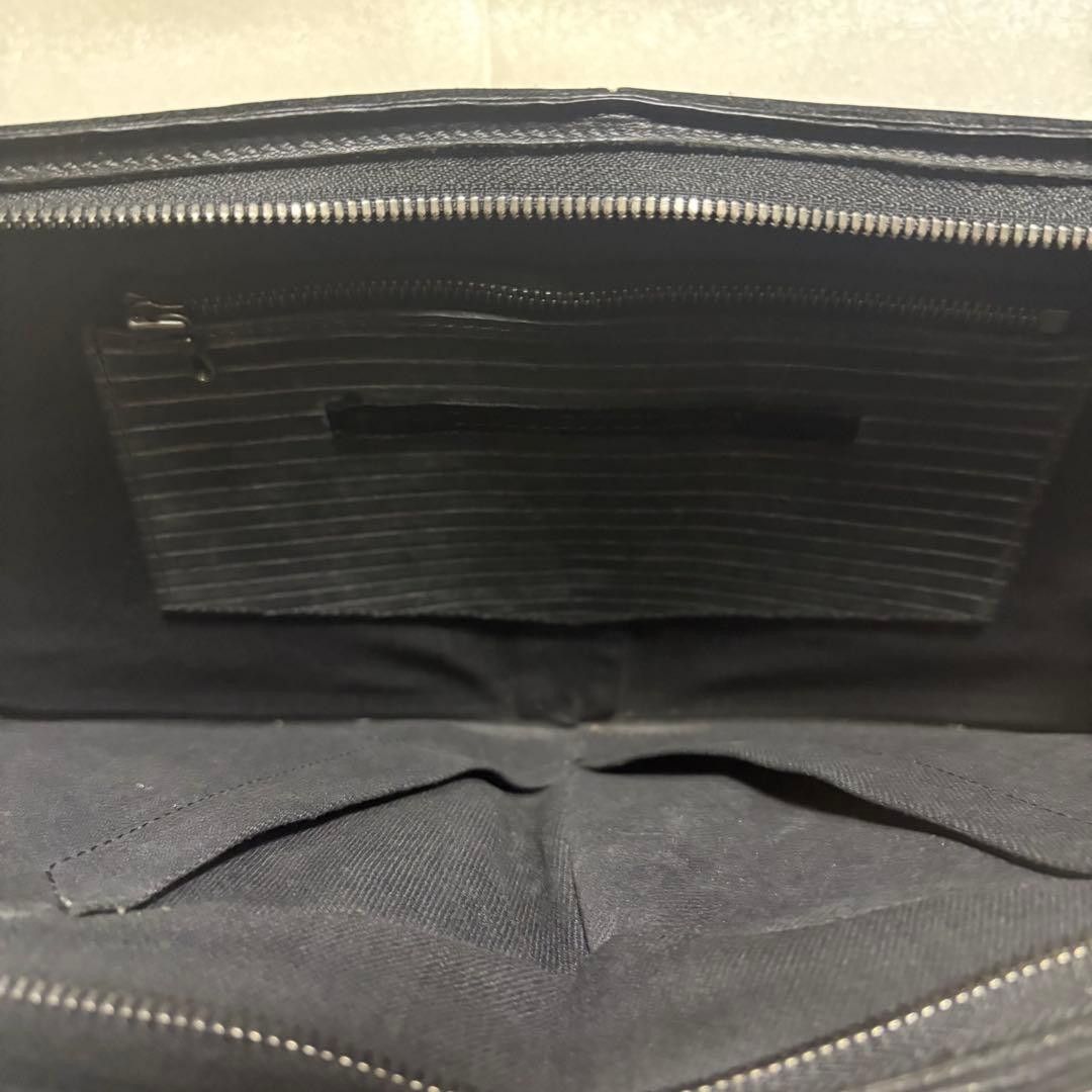 Julius JULIUS Dimensional Leather Clutch Bag Black Size ONE SIZE - 3 Thumbnail