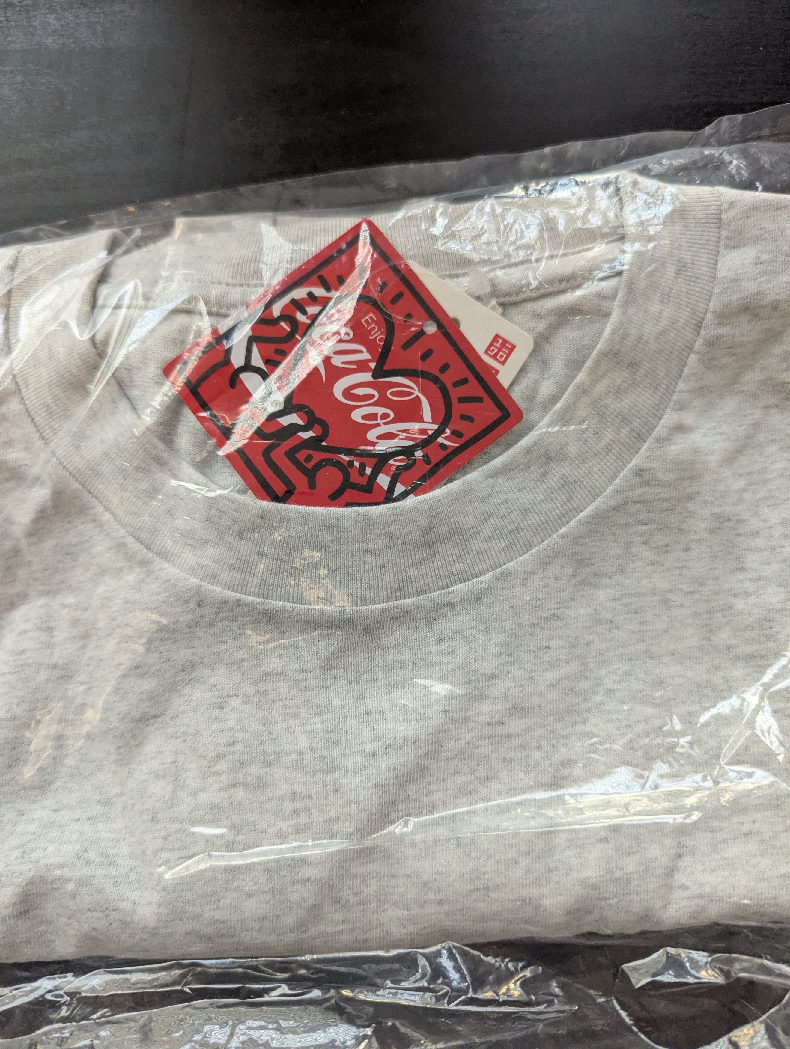 Coca Cola × Keith Haring Keith Haring x Coca-Cola Shirt Size M Size US M / EU 48-50 / 2 - 4 Thumbnail