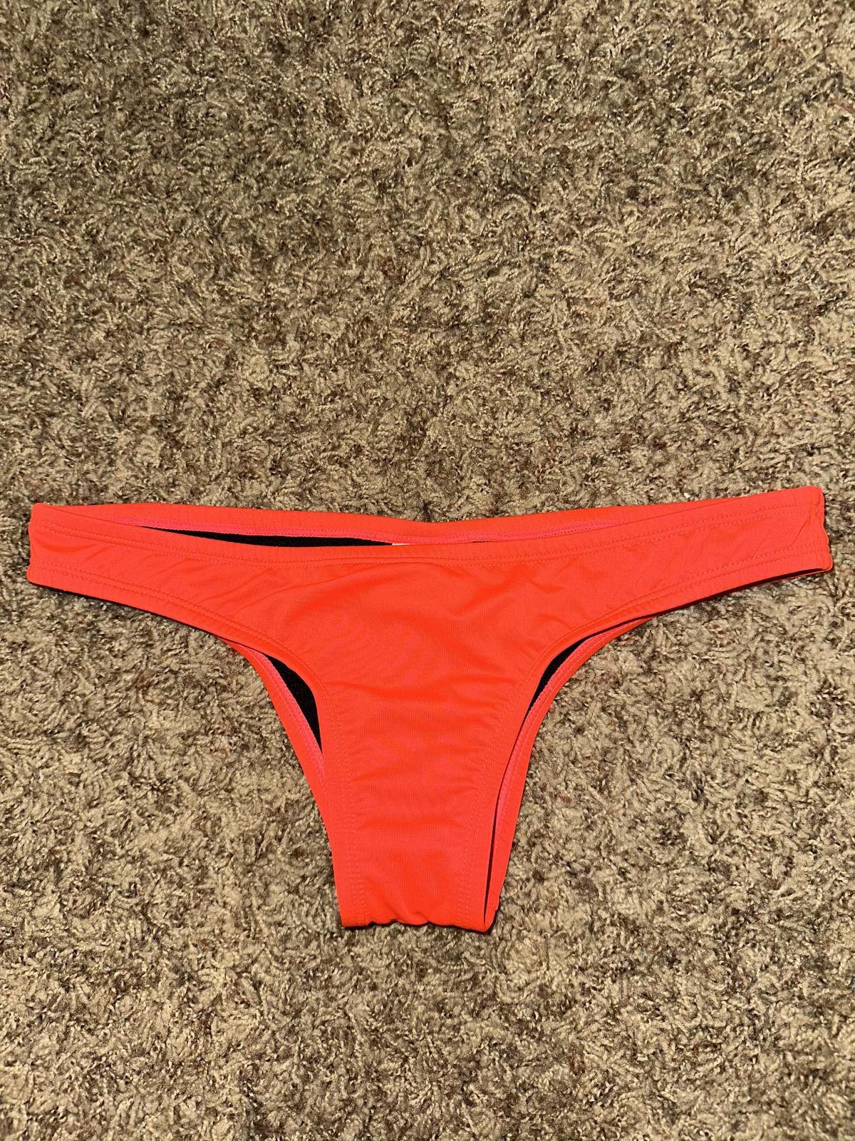 Nike Women's Nike Essential Cheeky Orange/Red Swim Bottom Size ONE SIZE - 1 Thumbnail