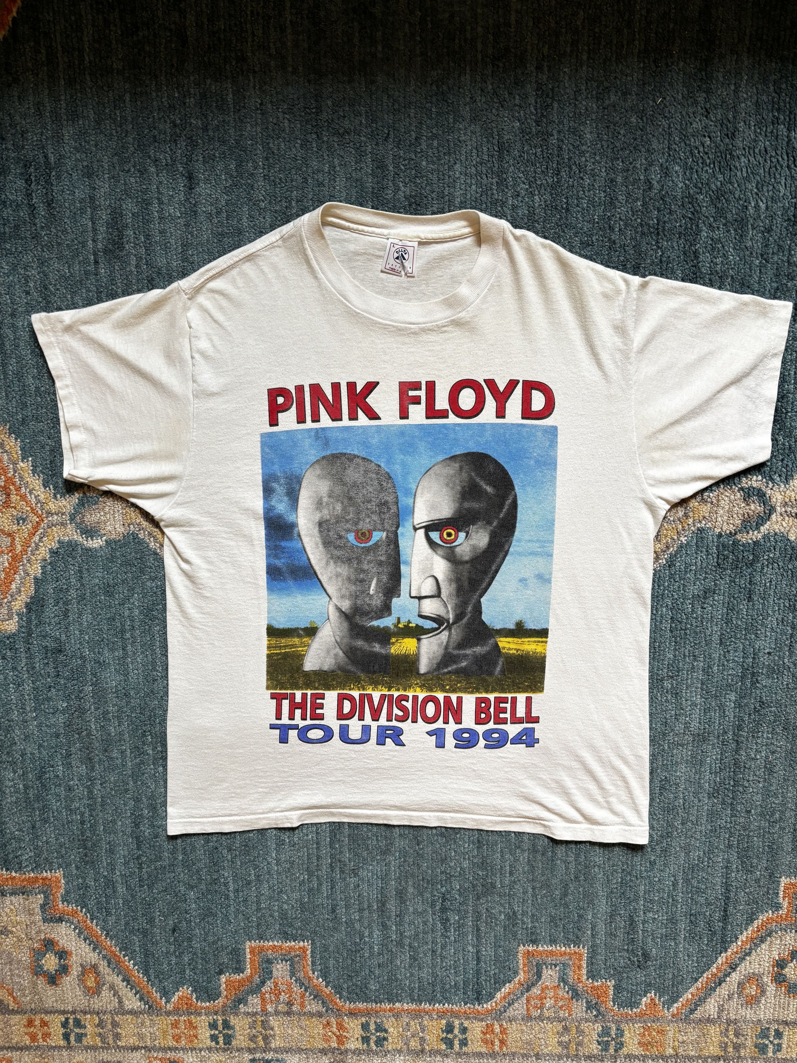 Pink Floyd Vintage Pink Floyd 1994 Division Bell Tour T-Shirt Size US L / EU 52-54 / 3 - 3 Thumbnail
