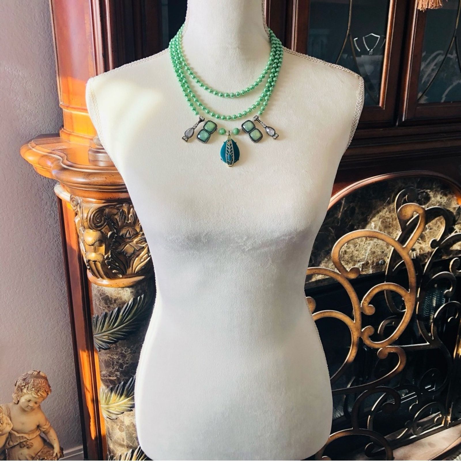 Handmade Handcrafted repurpose Pearl genuine emerald necklace Size ONE SIZE - 6 Thumbnail