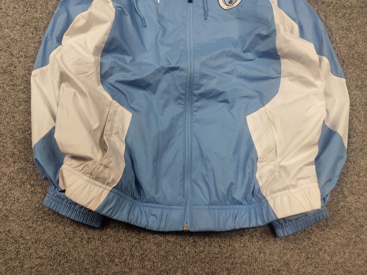 Puma Puma Manchester City Soccer Zip Jacket Blue Hooded Vintage Size US M / EU 48-50 / 2 - 5 Thumbnail