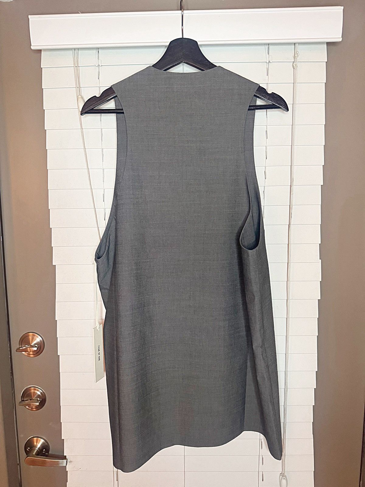 Fear of God Fear of God grey oxford tank Size US M / EU 48-50 / 2 - 5 Thumbnail
