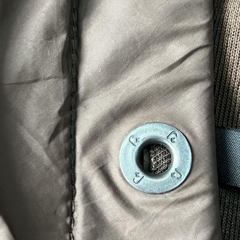 Jil Sander × Uniqlo +J Jil Sander x Uniqlo Anorak 🔥ACCEPTOFFERS🔥 Size US L / EU 52-54 / 3 - 7 Thumbnail