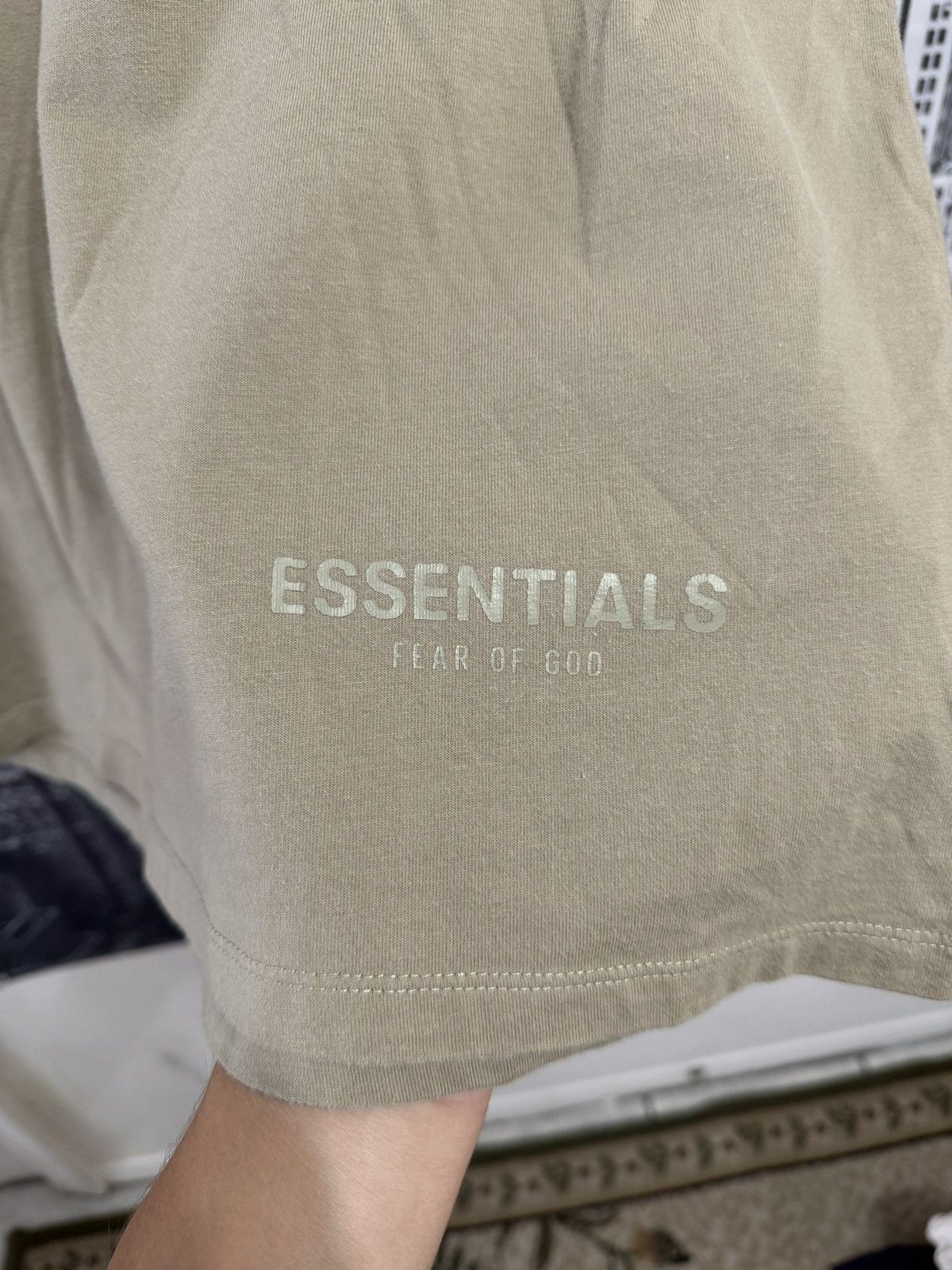 Fear of God 🔥Fear of God Essentials 3M Logo Boxy T-Shirt Tan SZ Small Size US S / EU 44-46 / 1 - 4 Thumbnail