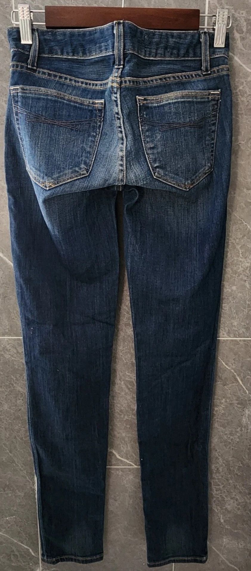 Gap GAP Women's Medium Wash Always Skinny 1969 Jeans Size 24/00 Size 24" / US 00 / IT 34 - 2 Thumbnail