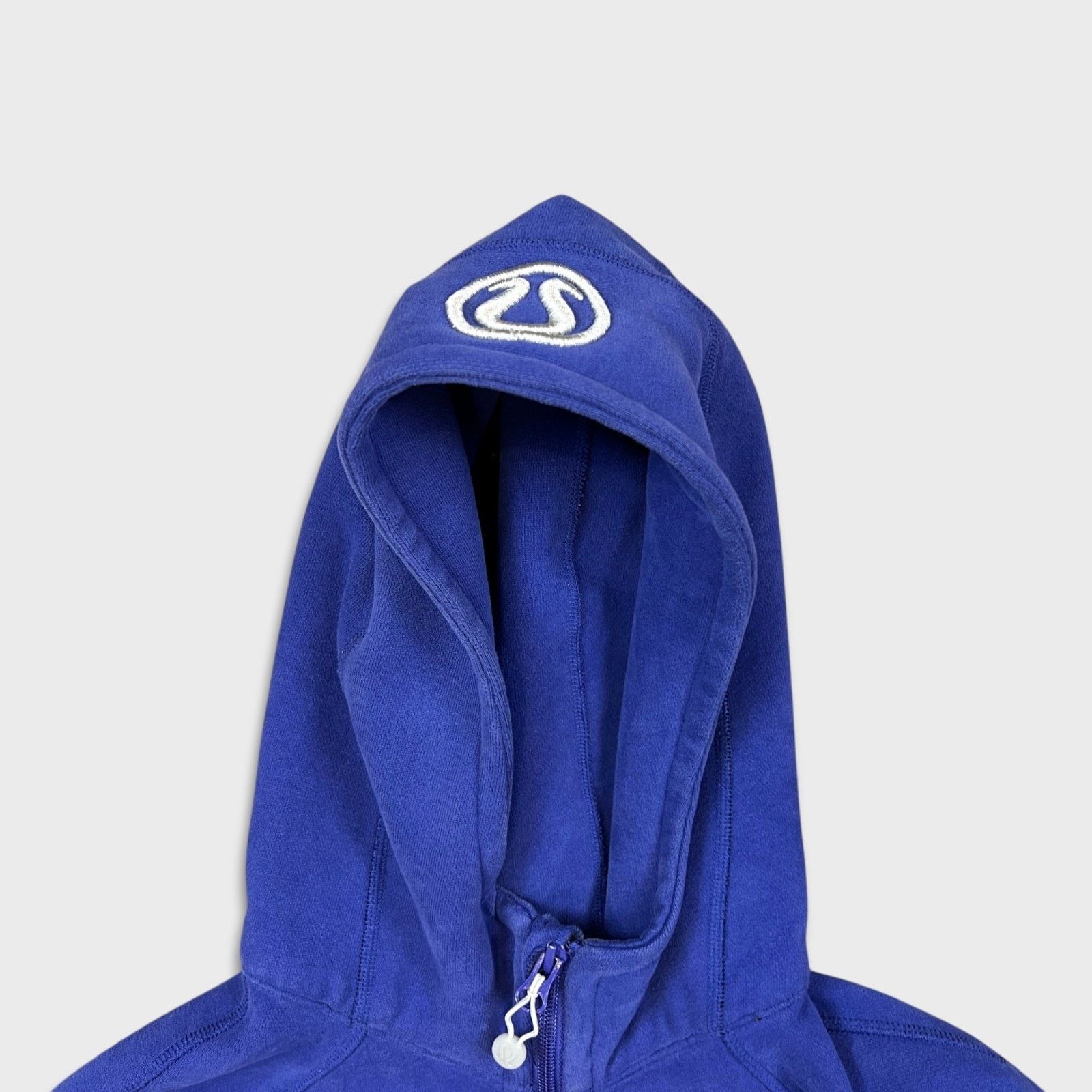 Lululemon Lululemon Scuba Hoodie Size 8 Full Zip Hooded Sweatshirt Size M / US 6-8 / IT 42-44 - 2 Thumbnail