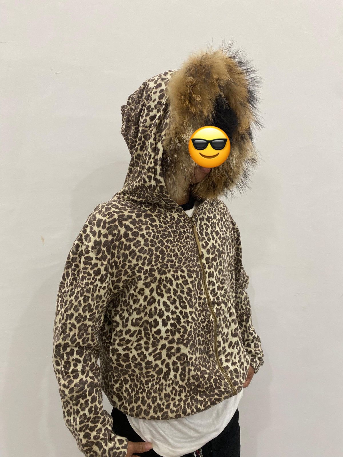 Bershka JAPANESE BSK FAUX ZIP FUR CLEOPARD HOODIE Size US M / EU 48-50 / 2 - 1 Thumbnail
