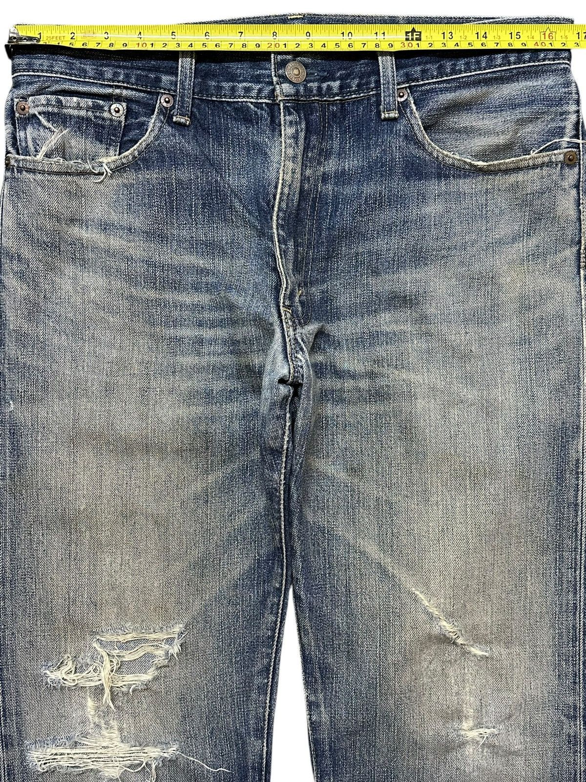 Levi's Vintage 90s Levis 505 Blue Faded Wash Distressed Loose Jeans Size US 33 - 11 Thumbnail