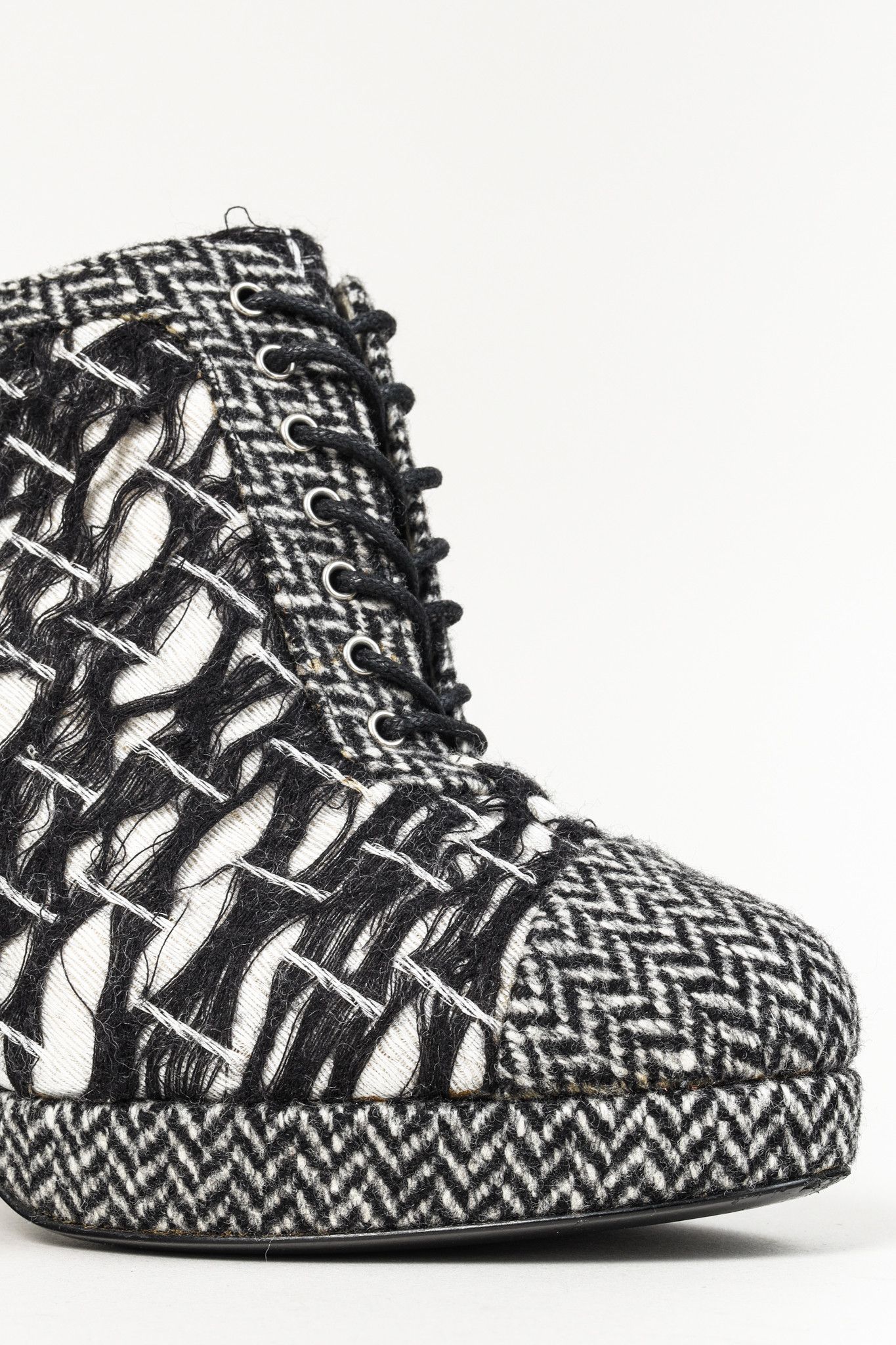 Chanel Chanel G27462 Wool Tweed Lace Up Silver Heel Booties Size US 9 / IT 39 - 7 Thumbnail