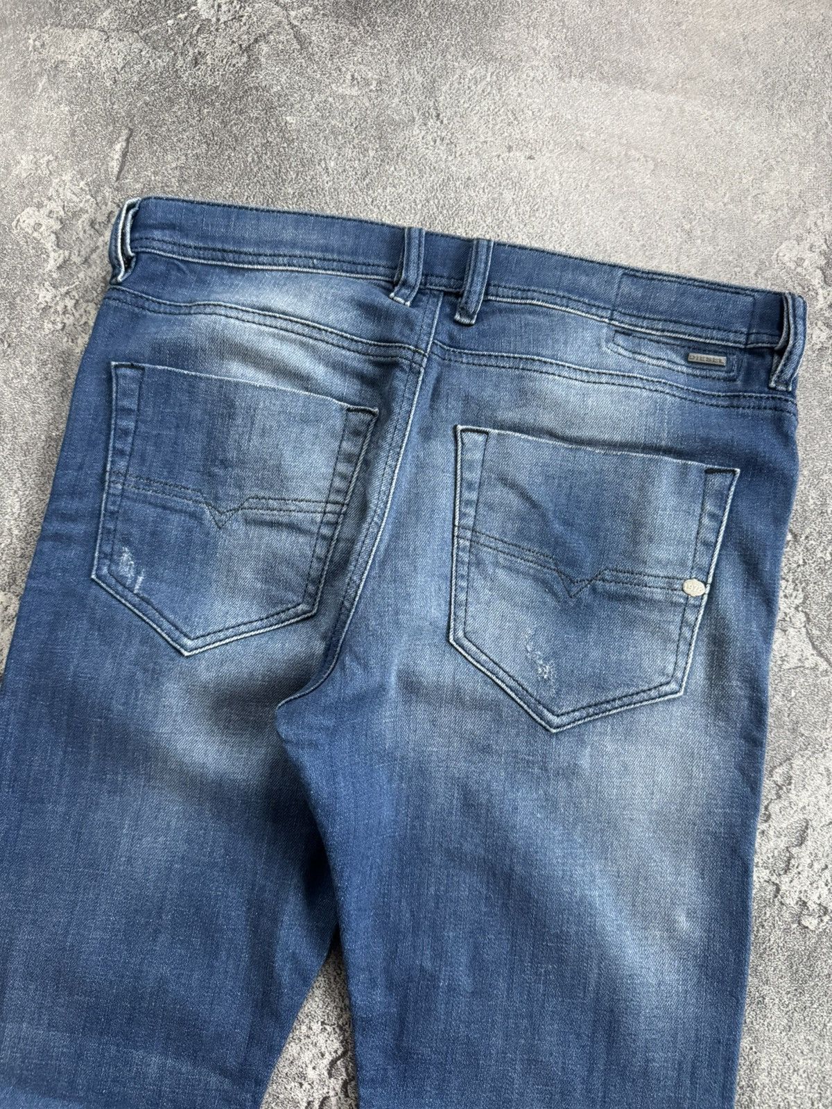 Diesel Diesel 33/32 Tepphar slim carrot denim pants jeans trousers Size US 33 - 3 Thumbnail