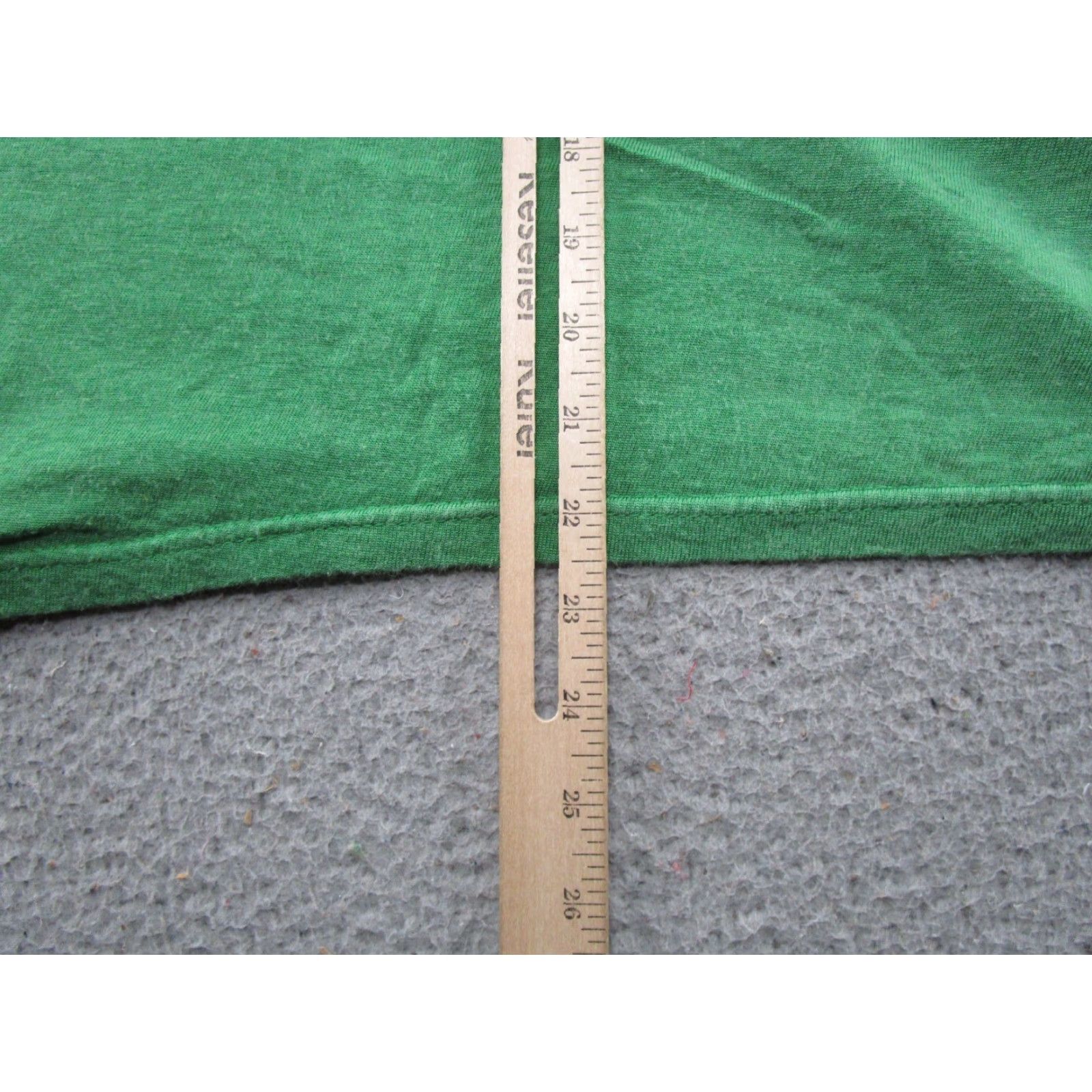 John Deere VINTAGE John Deere T-Shirt Mens Size L Green 1970s 80s Spell Out Graphic Crew Neck Cotton Short Sleeve Shirt USA Theme Size US L / EU 52-54 / 3 - 6 Thumbnail