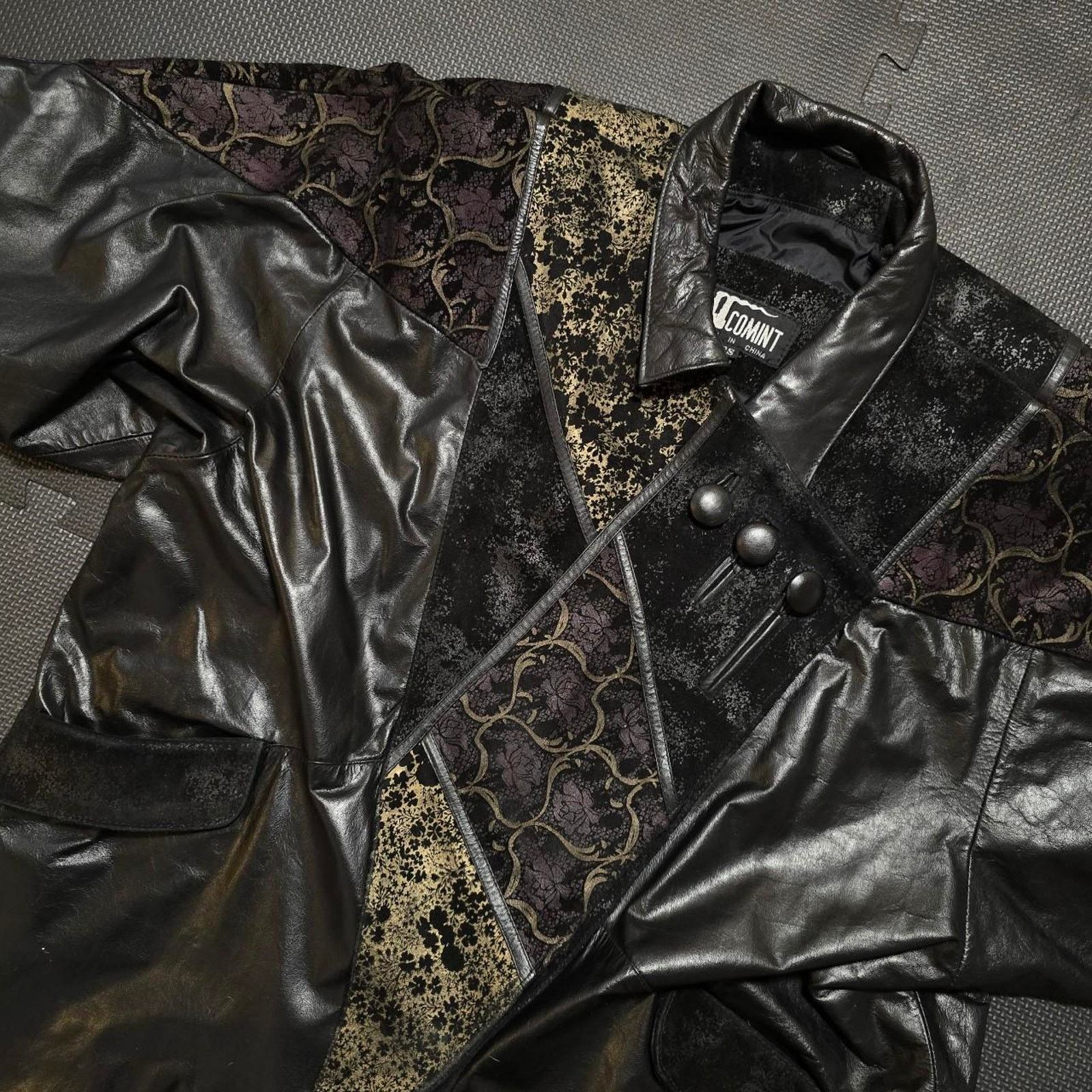 Other Vintage 90s Black 100% leather jacket with floral patchwork Size S / US 4 / IT 40 - 2 Thumbnail