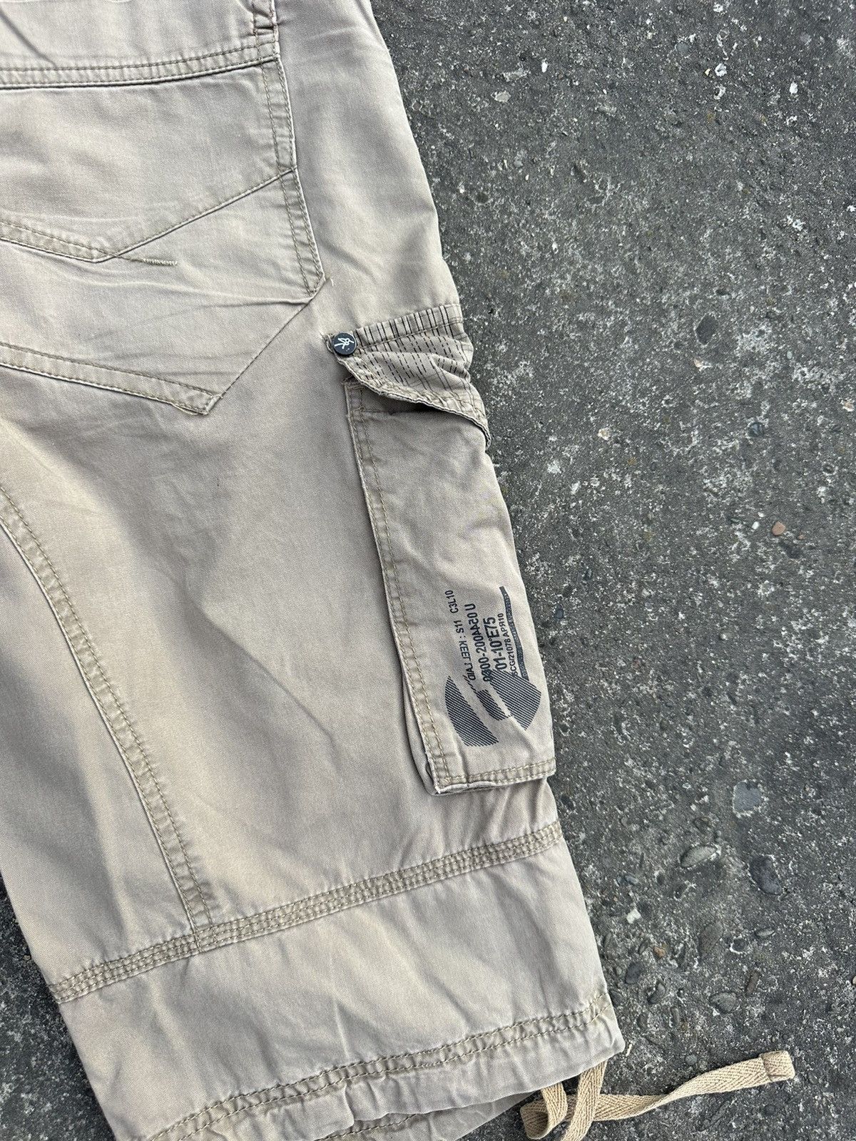 Vintage Vintage Military Сargo Shorts Size US 34 / EU 50 - 13 Thumbnail