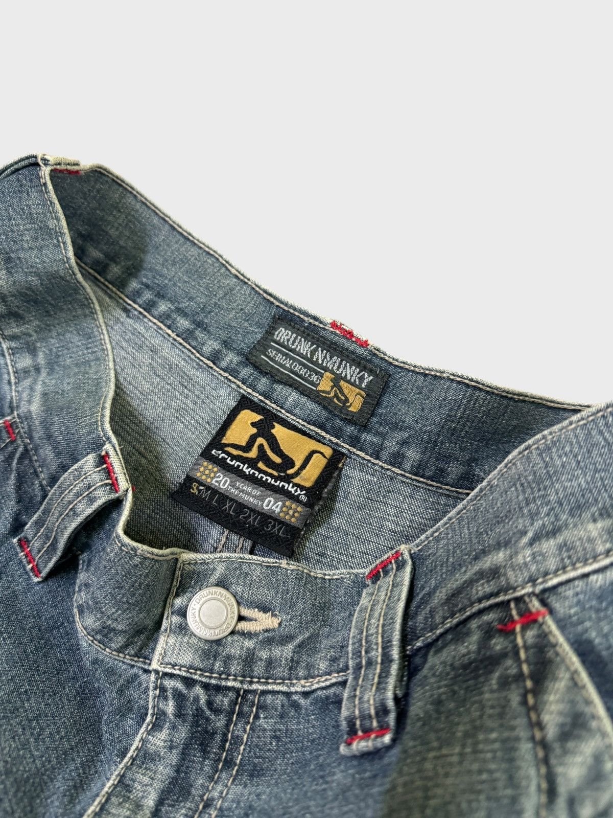 Japanese Brand BAGGY DRUNKNMUNKY CARGO SKULL PATCHES SPELLOUT DENIM Size US 27 - 9 Thumbnail