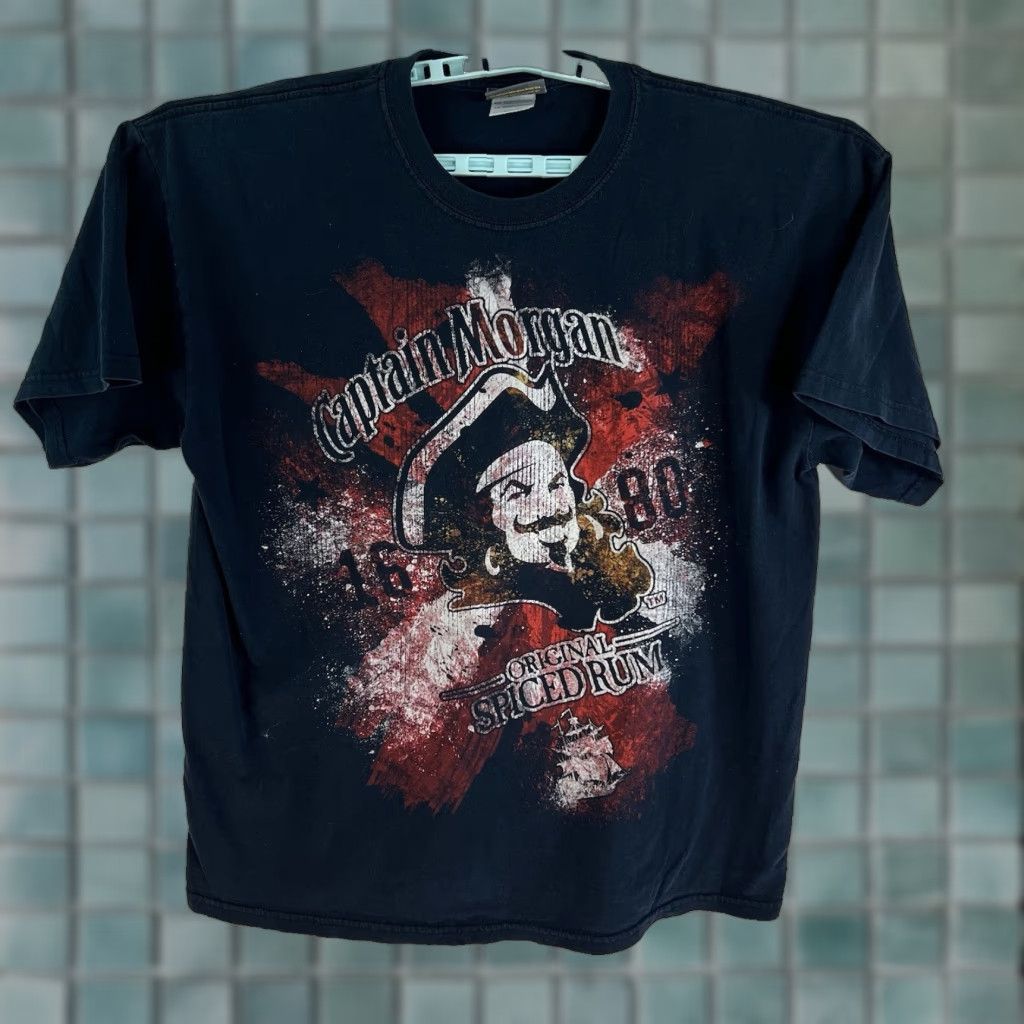 Vintage Morgan Captin Spiced Rum Graphic T-Shirt Mens XL Black Size US XL / EU 56 / 4 - 1 Thumbnail