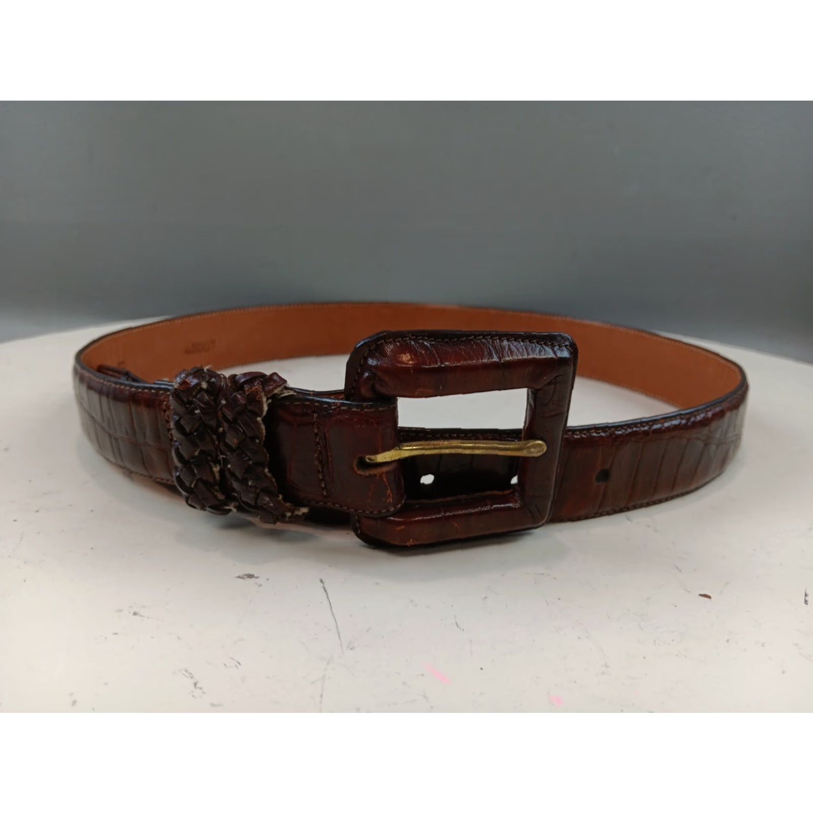 Brighton VINTAGE Brighton Belt Croc Print Leather Brown Brass Buckle Adjustable 31-34 Inches Women Medium Size ONE SIZE - 2 Thumbnail