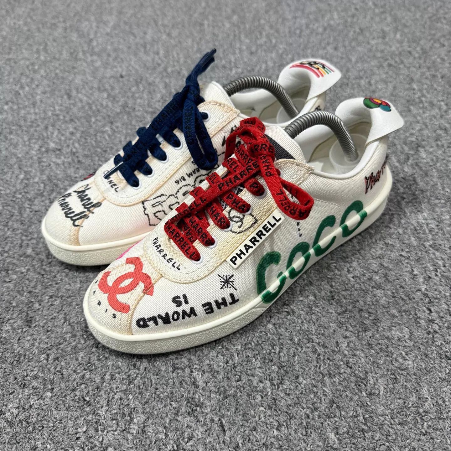 Chanel Chanel x Pharrell Doodle White Kicks Women's 35.5 99 New Size US 5 / IT 35 - 2 Thumbnail