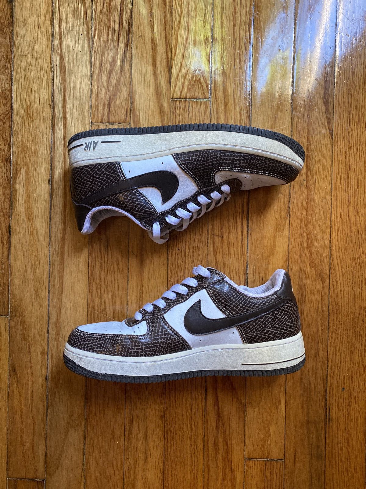 Nike Nike Air Force 1 Low Snakeskin Baroque Brown Size US 7 / EU 40 - 1 Thumbnail